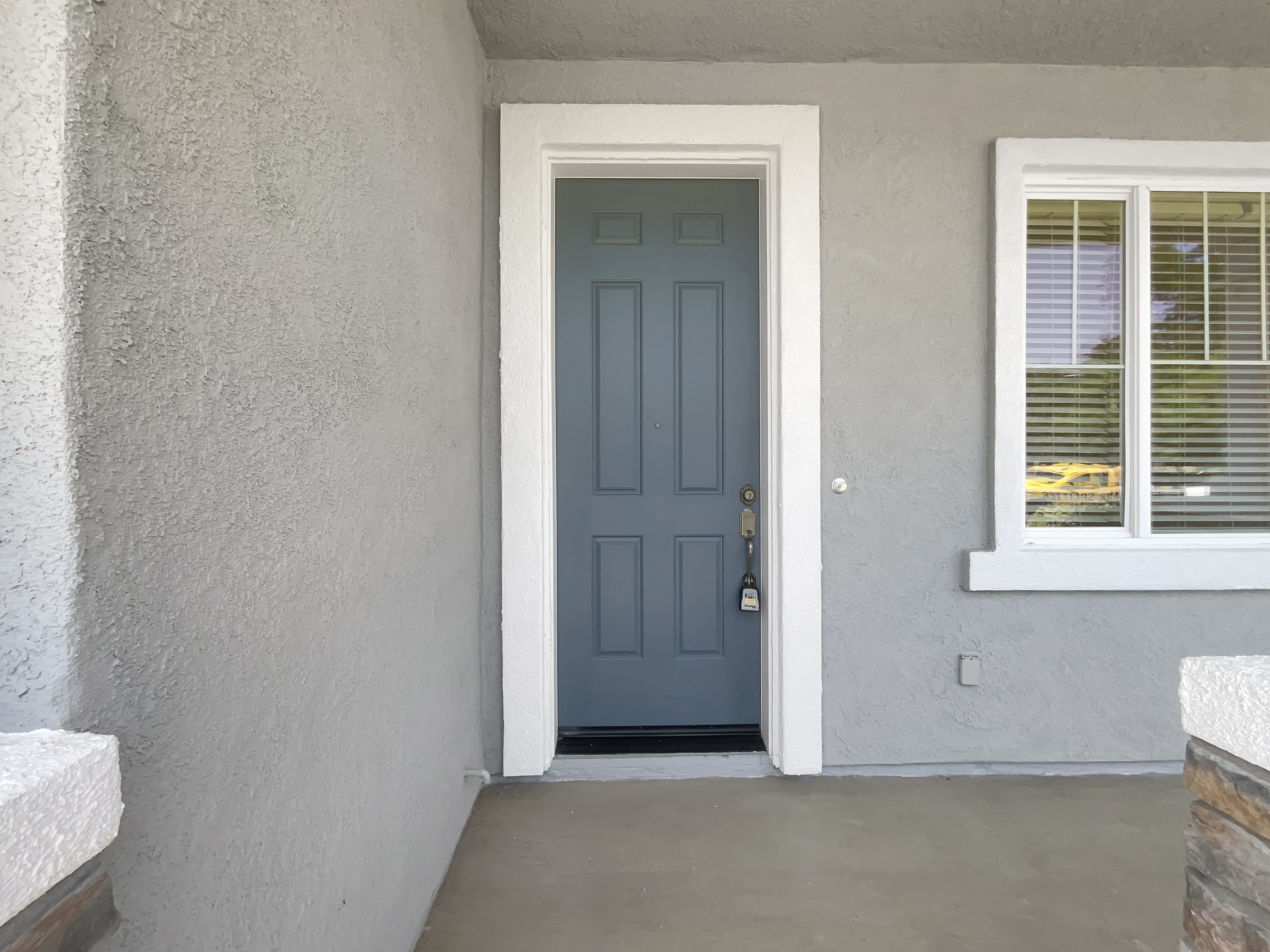 Photo 11 of 47 of 1709 Monte Vista Ct, West Sacramento, CA