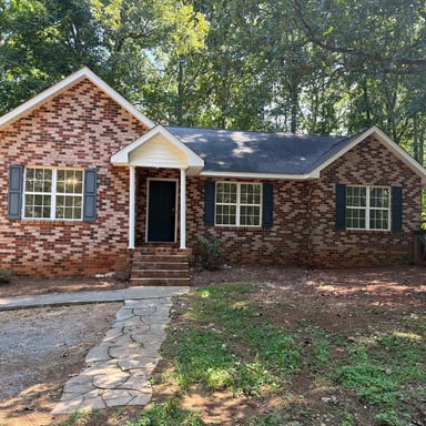 Property photo 1 of 3705 Griffith Rd