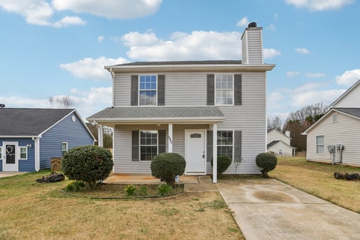 Photo 1 of 36 of 9445 Sleepy Hollow Ln, Jonesboro, GA