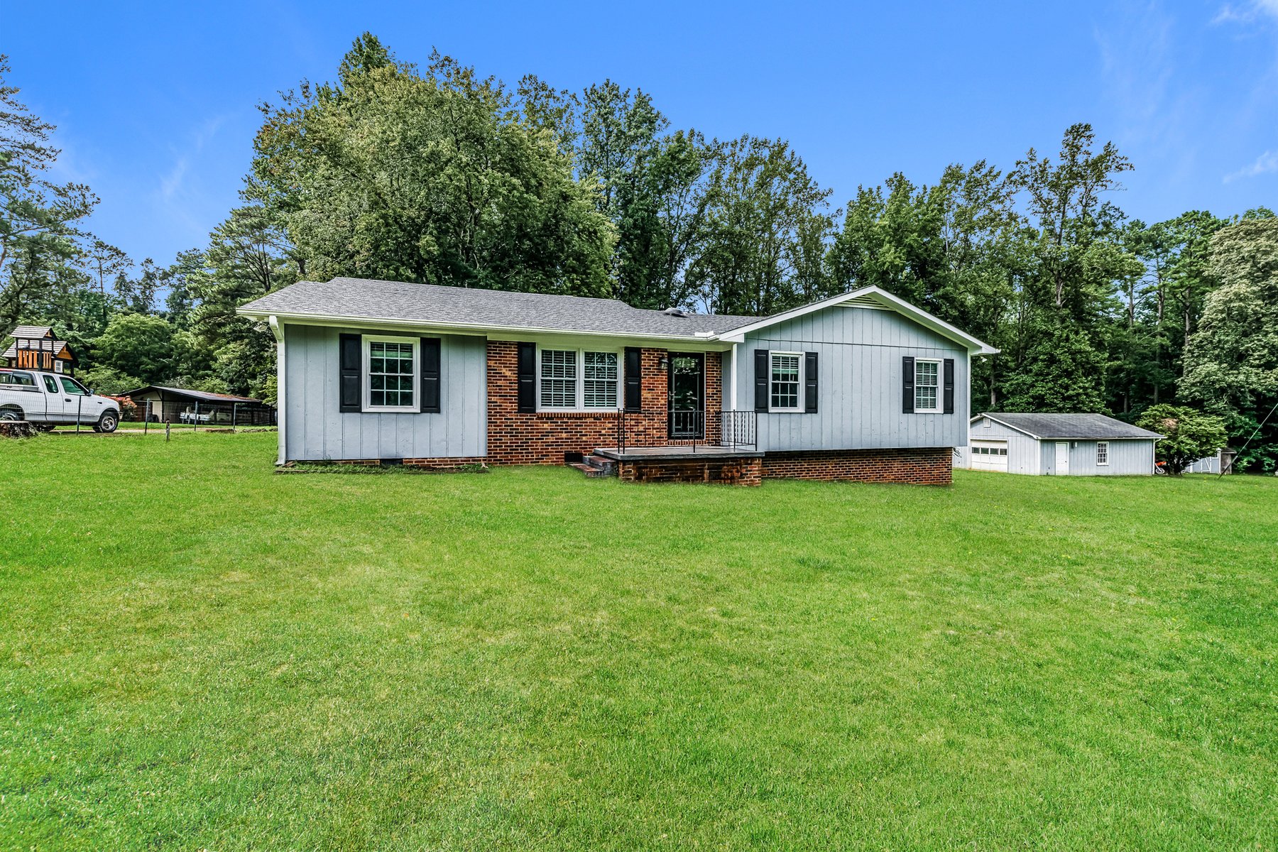 Photo 1 of 4685 Dorsey Rd