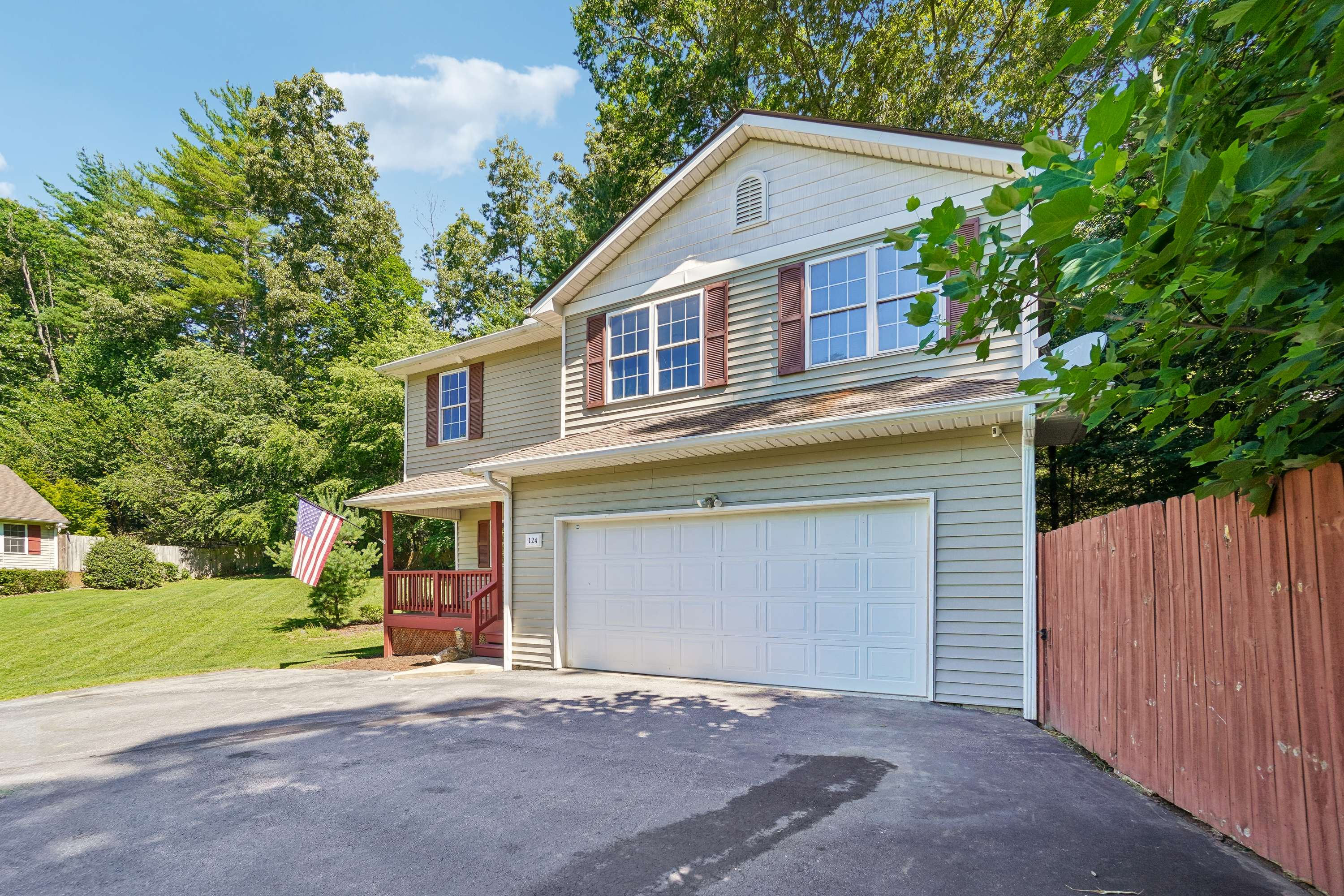 Photo 55 of 65 of 124 Karla Cir, Hendersonville, NC