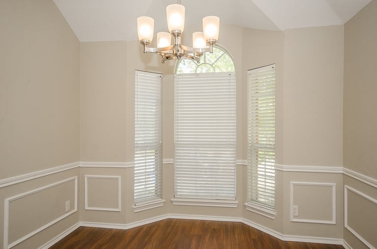 Photo 14 of 28 - 2046 Diamond Ridge Dr, Carrollton, TX 75010