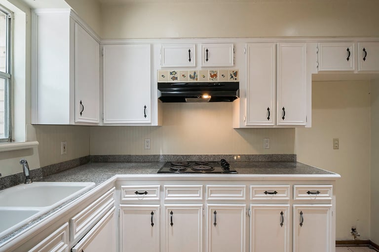 Photo 6 of 35 - 15014 Penn Hills Ln, Houston, TX 77062