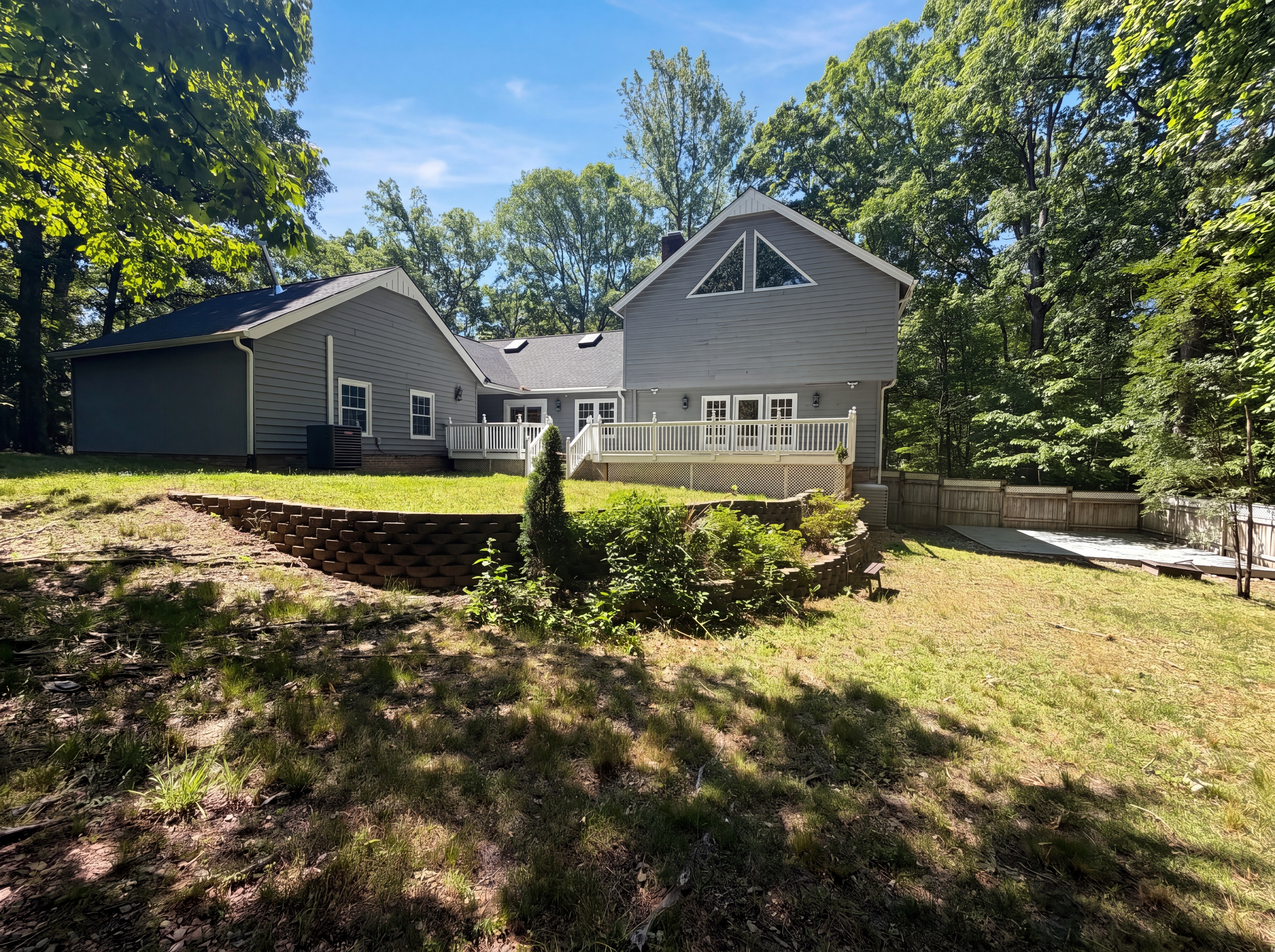 Photo 5 of 24 of 112 Queensferry Rd, Cary, NC