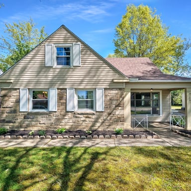 Property photo 1 of 4135 Eastway Rd