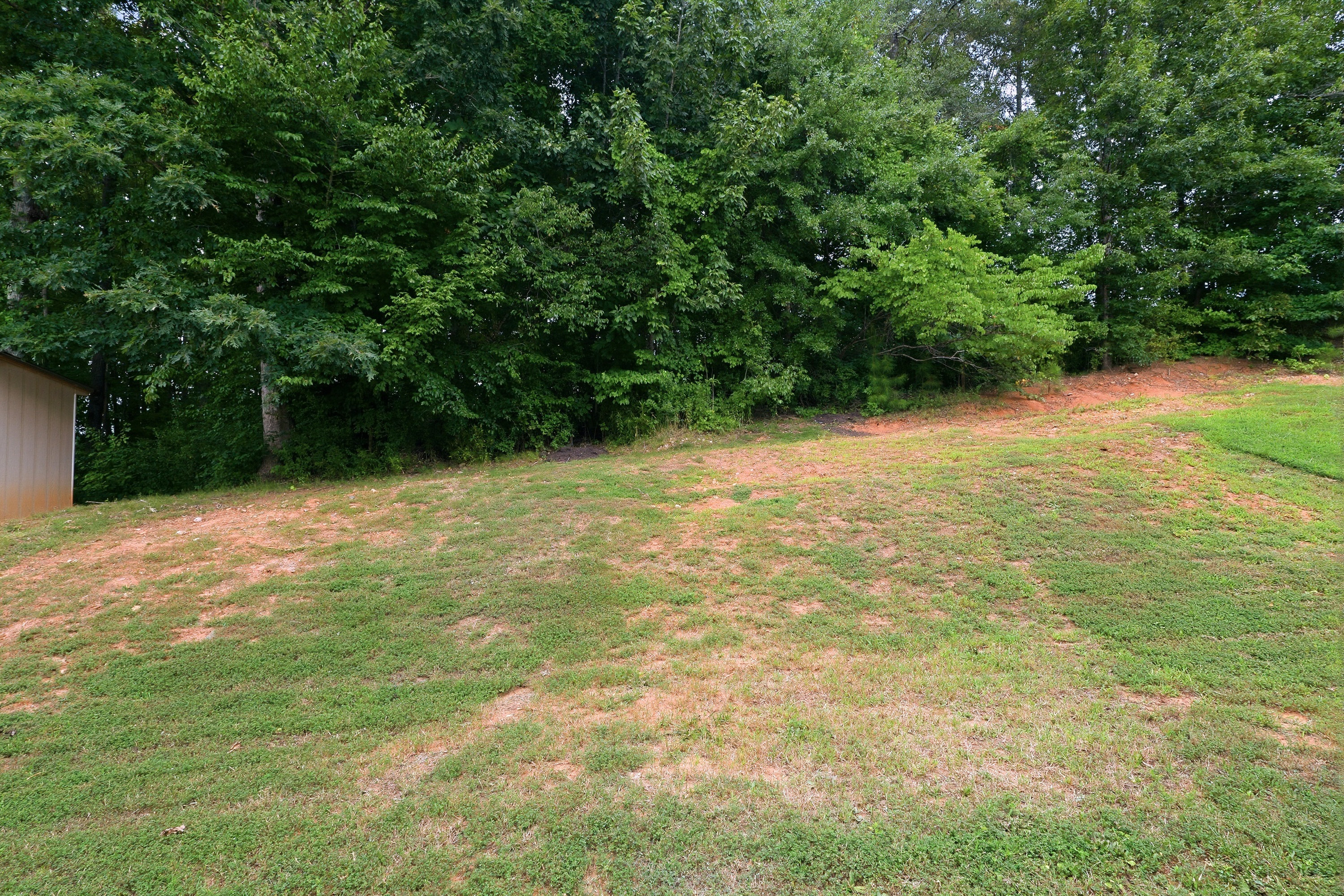 Photo 37 of 41 of 2213 Pine View Trl, Ellenwood, GA