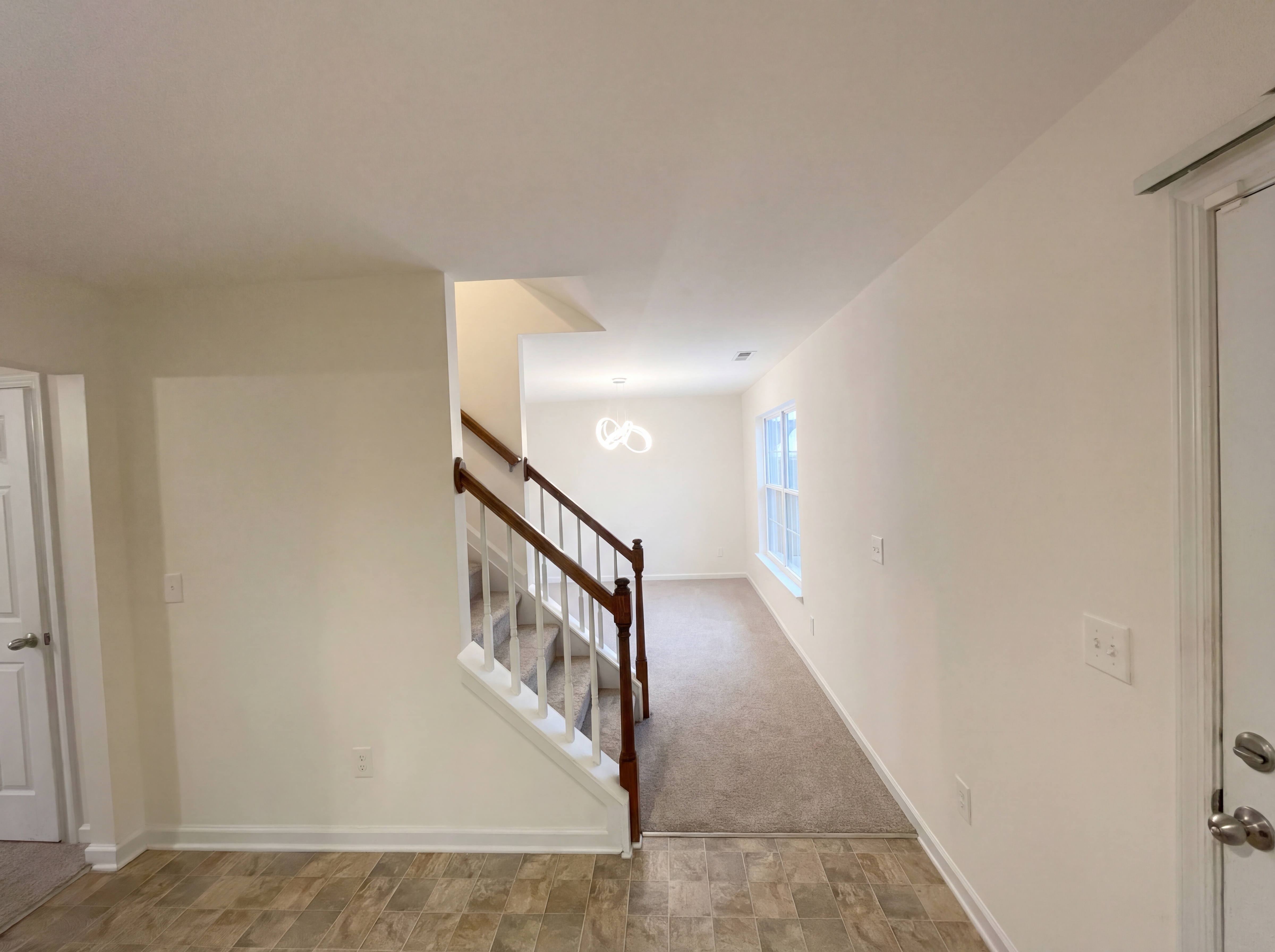 Photo 10 of 26 of 510 Carter Ridge Dr, Reidsville, NC