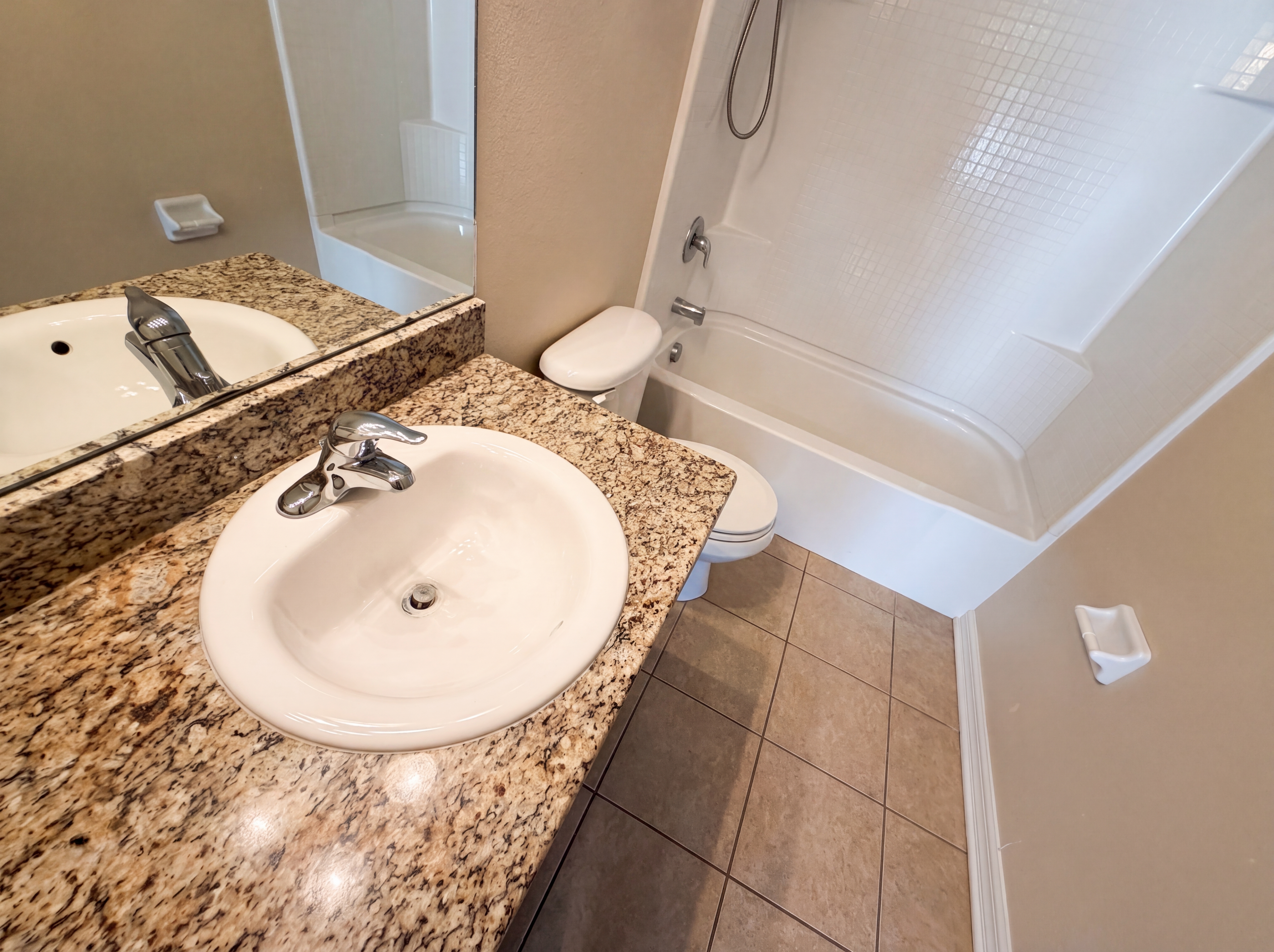 Photo 23 of 36 of 12437 Field Point Way, Spring Hill, FL