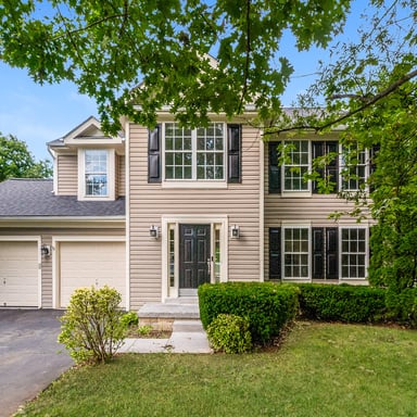 Property photo 1 of 17292 Magic Mountain Dr