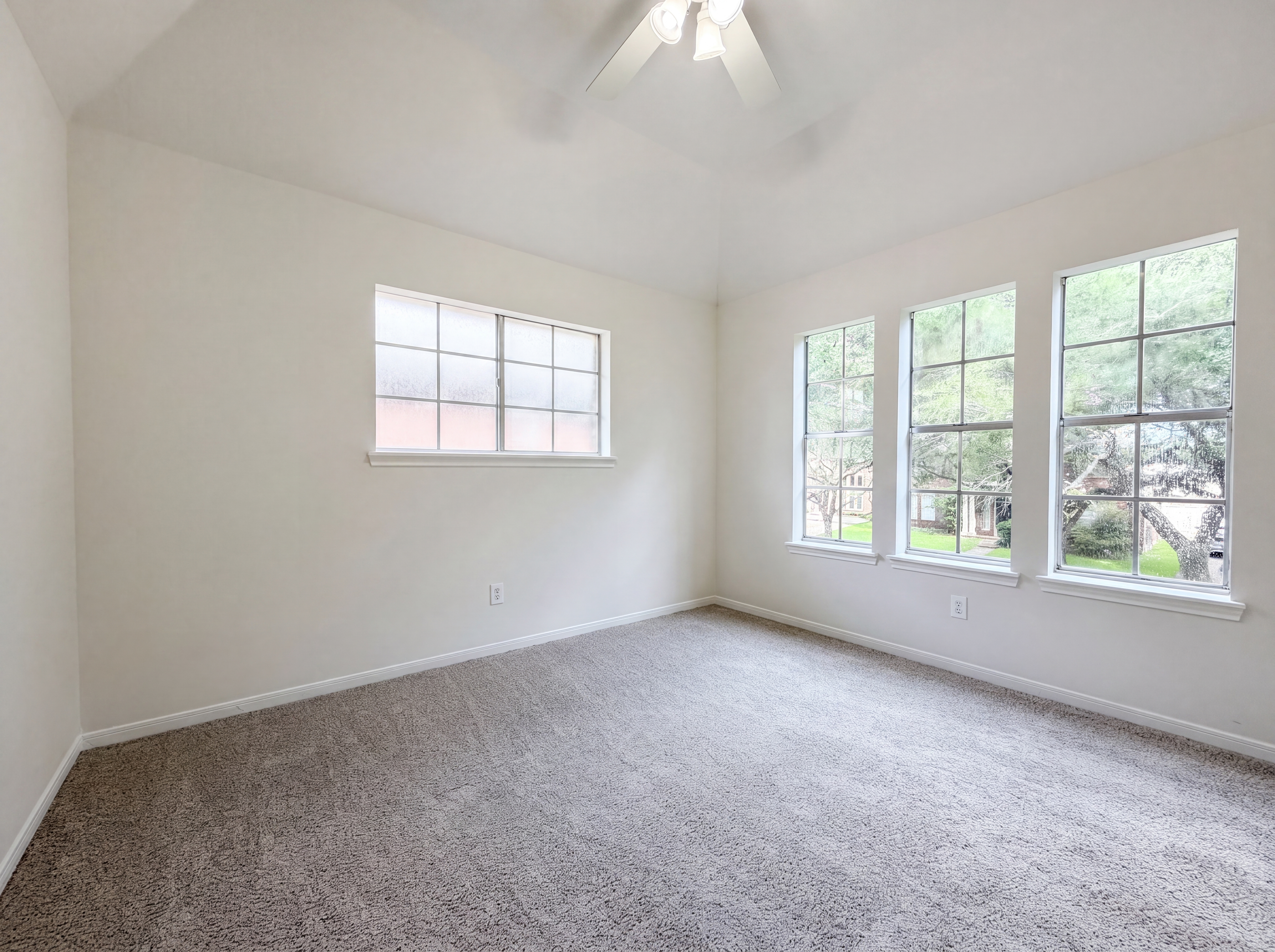 Photo 12 of 20 of 6214 Spencers Glen Way, Sugar Land, TX
