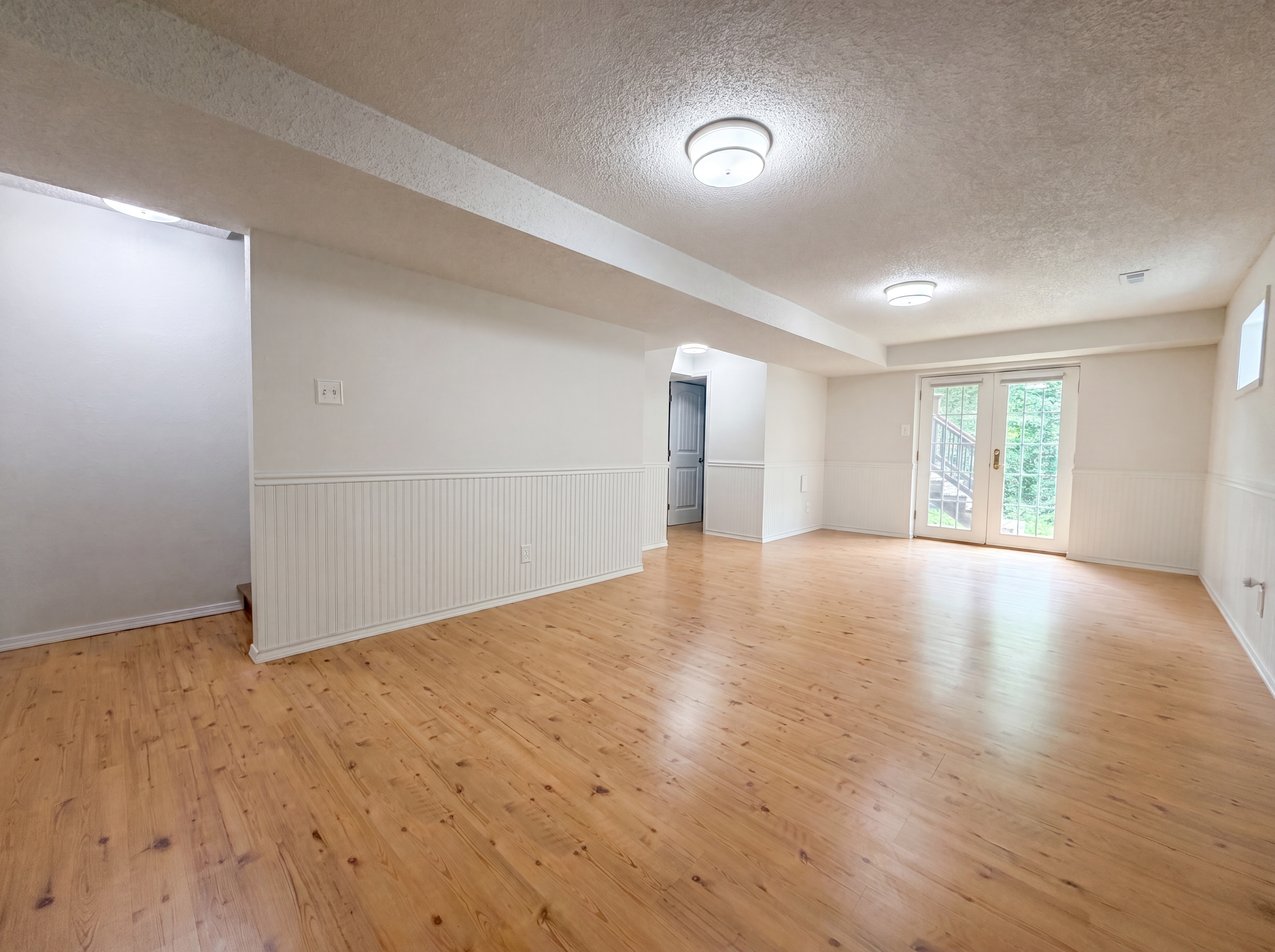 Photo 13 of 21 of 912 Mill Creek Dr, Imperial, MO