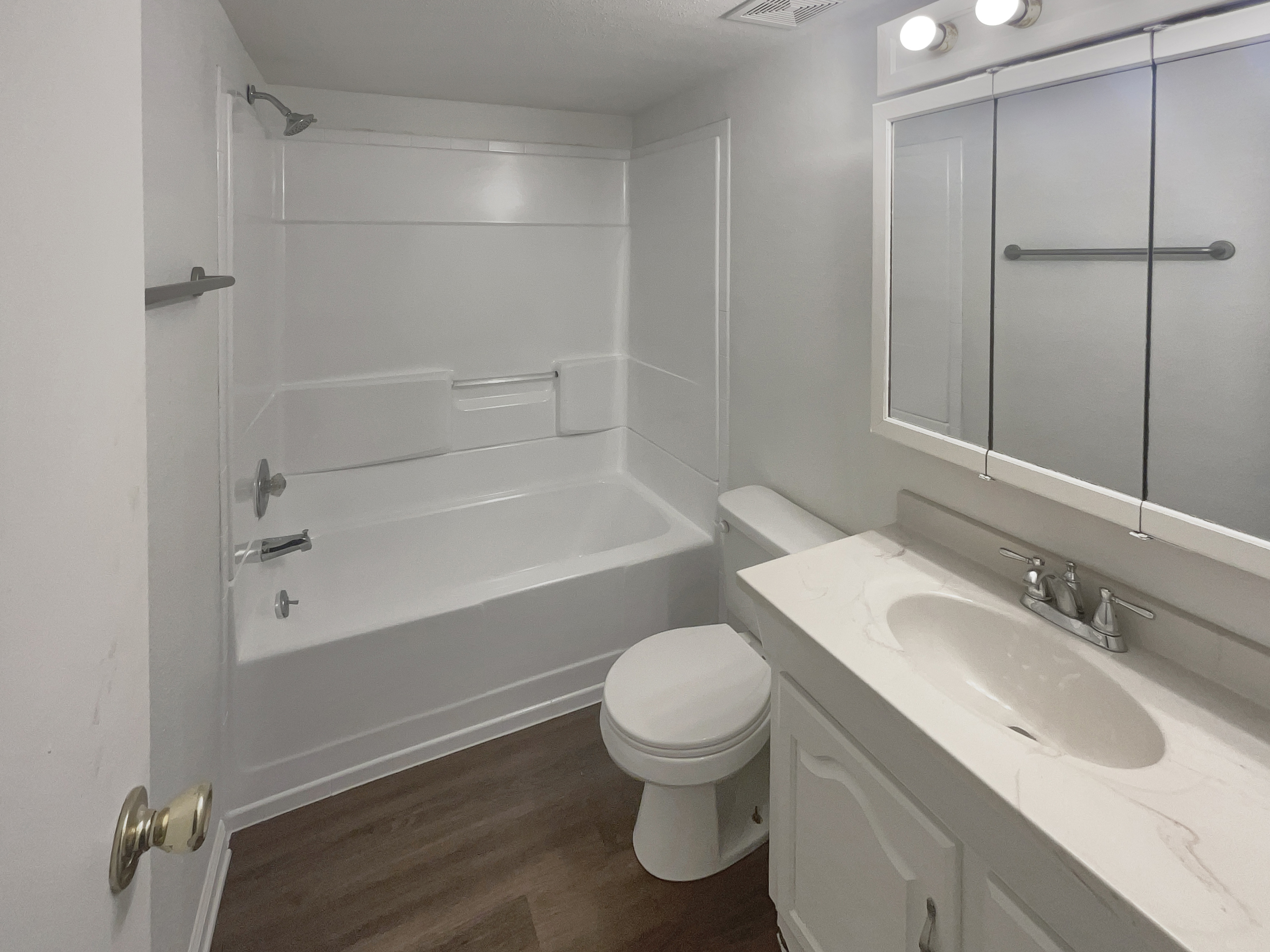 Photo 17 of 28 of 217 Corliss St, Colorado Springs, CO