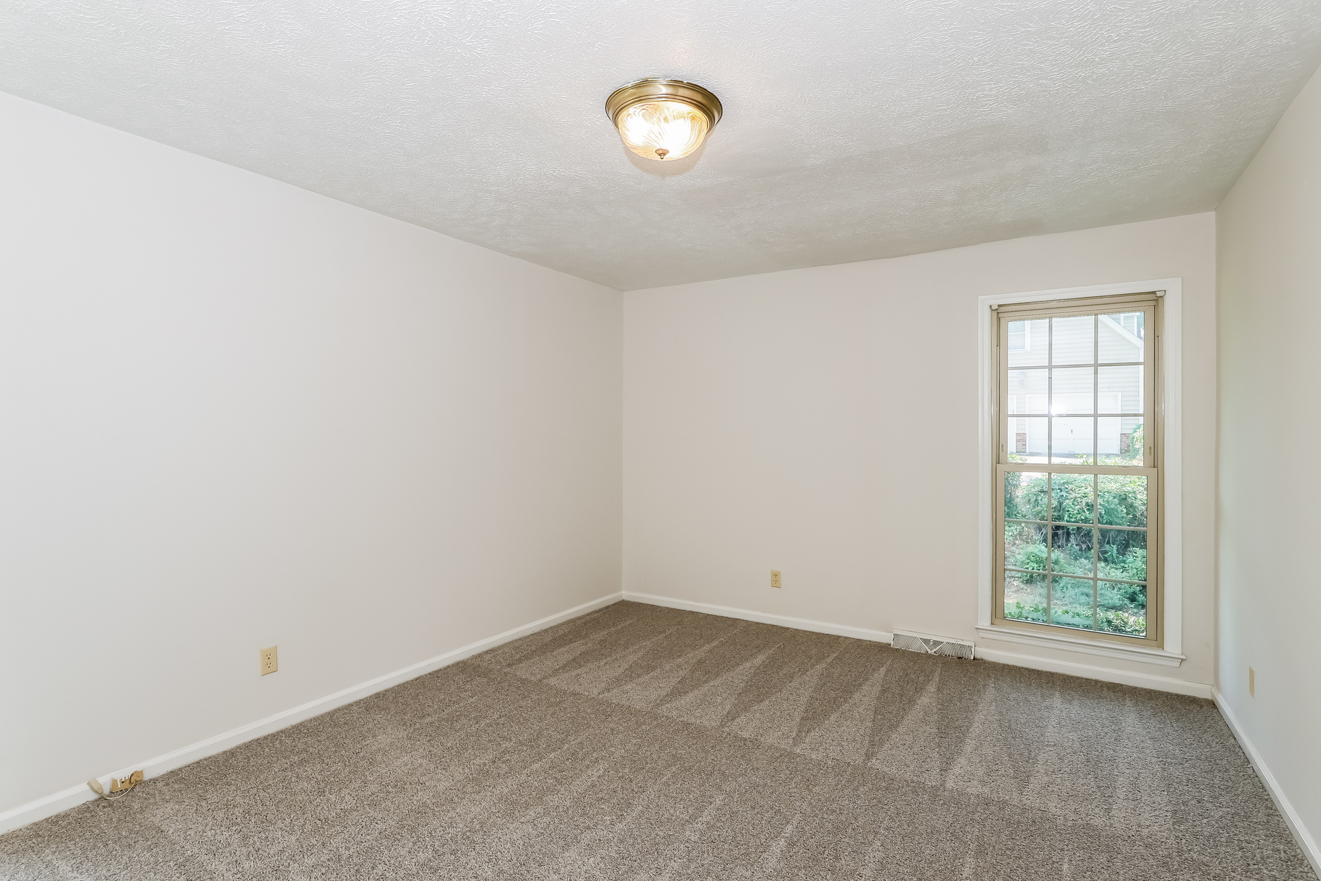 Photo 11 of 21 of 2126 Huron Dr, Aiken, SC