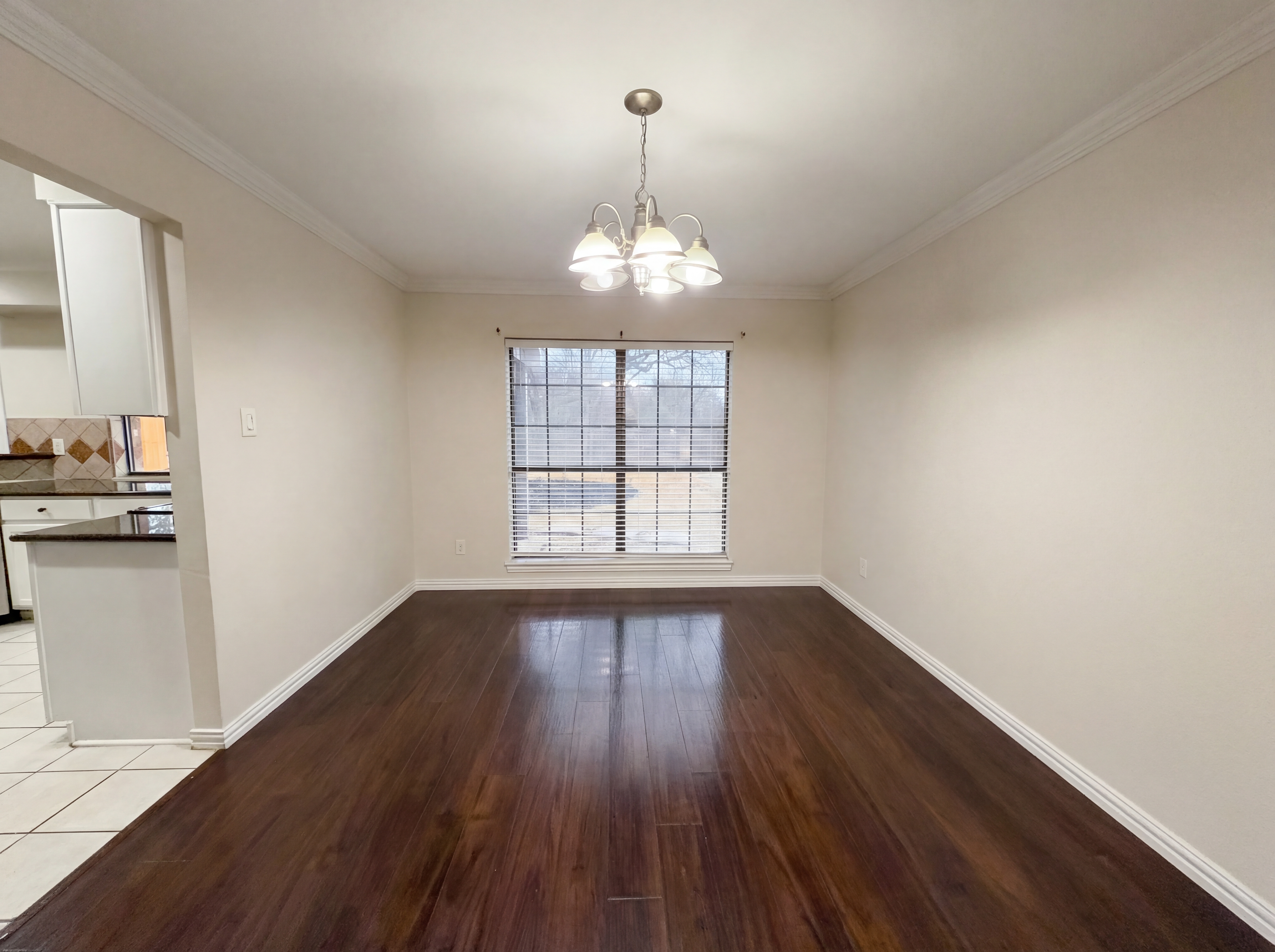 Photo 8 of 31 of 1951 Pin Oak Dr, Flower Mound, TX