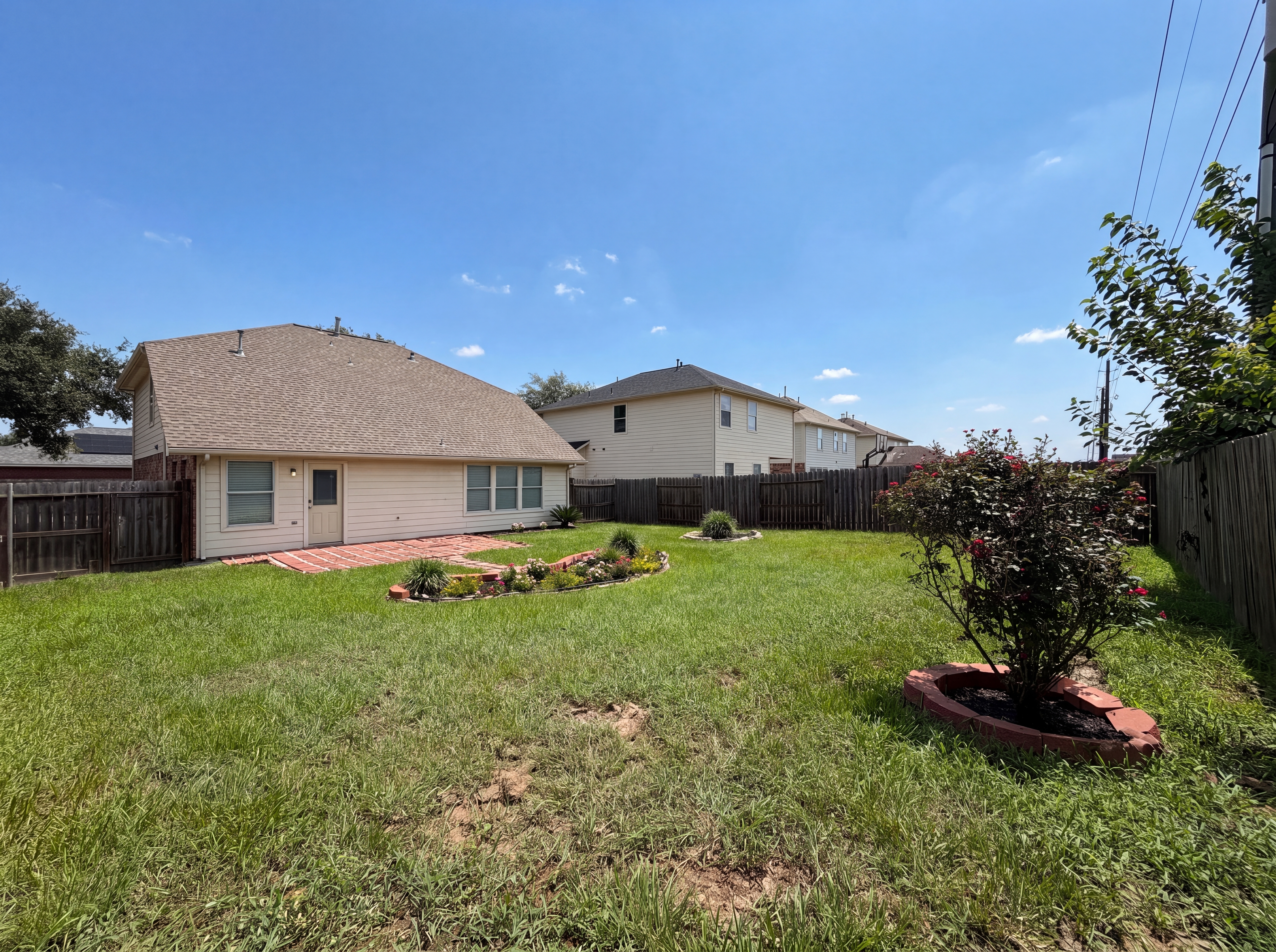Photo 5 of 22 of 20615 Sandy Bay Ln, Katy, TX