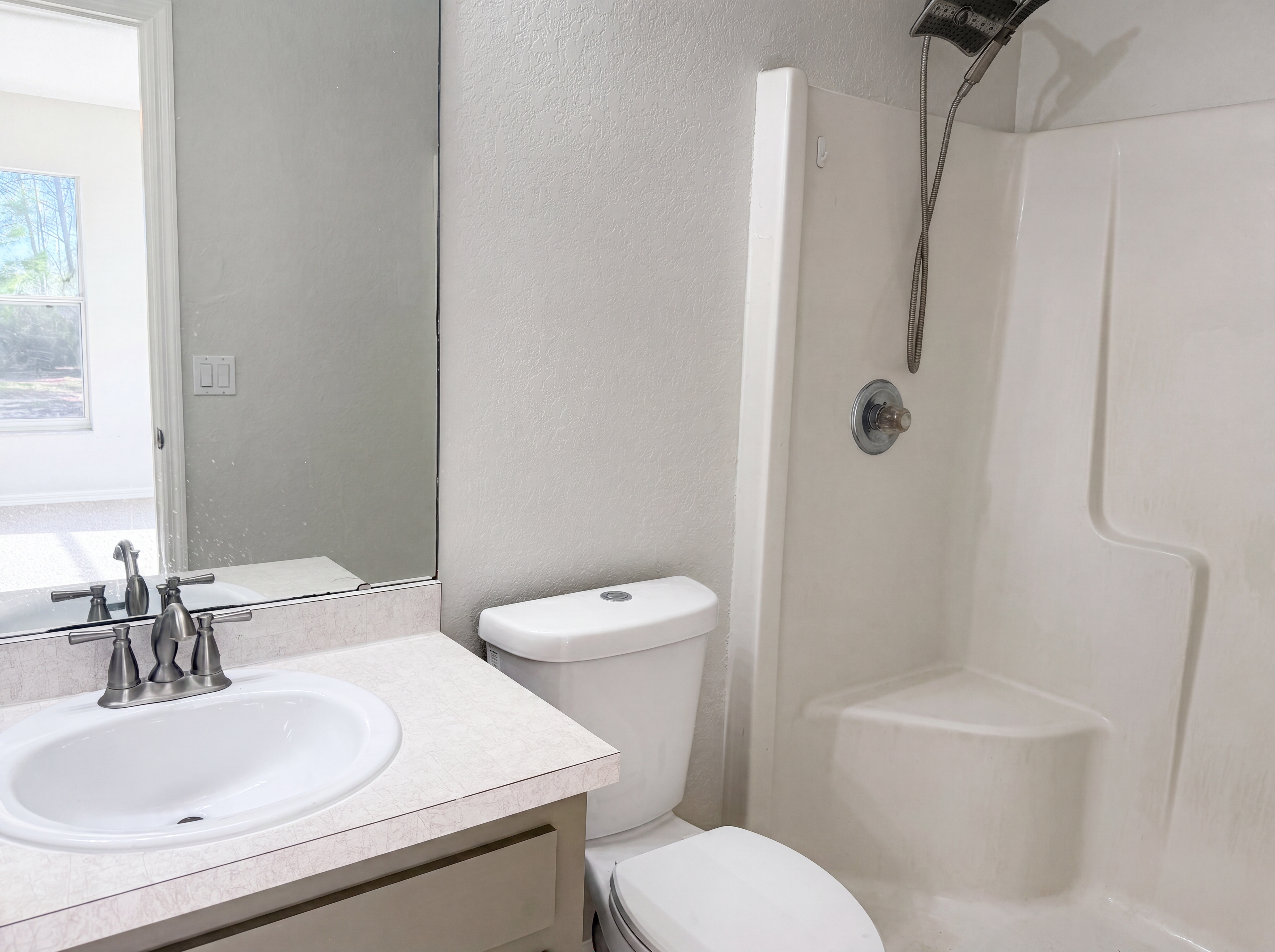 Photo 16 of 25 of 17956 SW 25th Avenue Rd, Ocala, FL