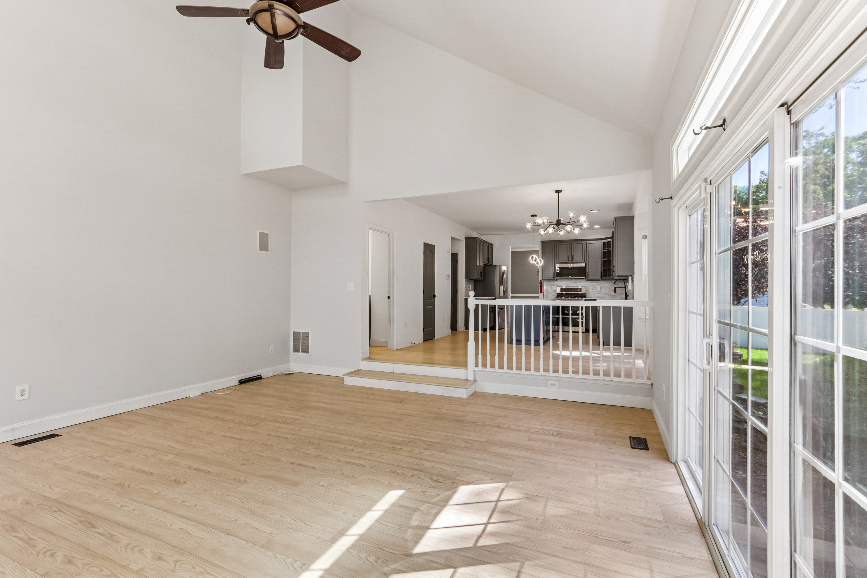 Photo 10 of 56 of 7 Longfellow Ln, Hainesport, NJ