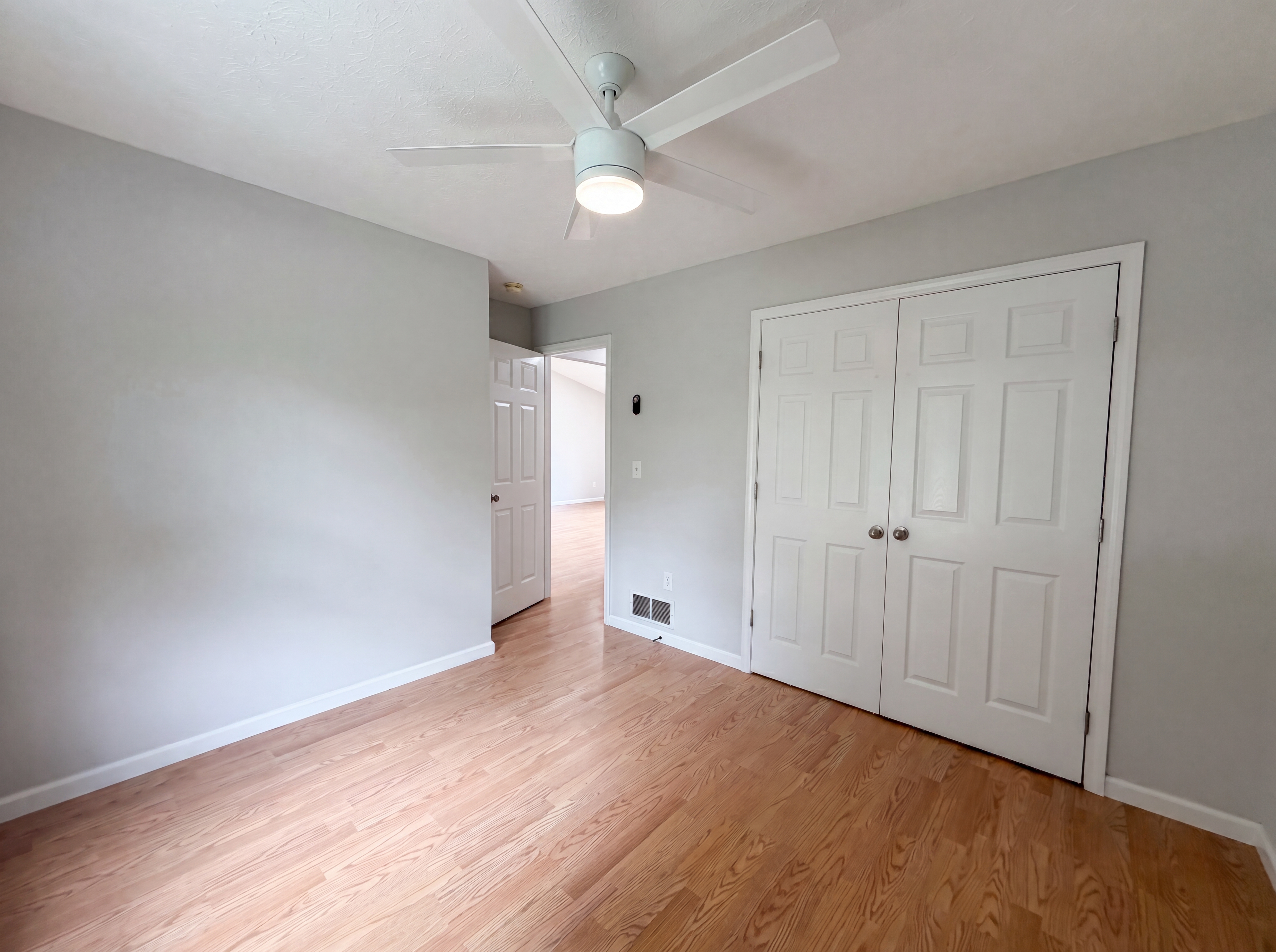 Photo 10 of 28 of 195 Brackbill Ct, Pickerington, OH