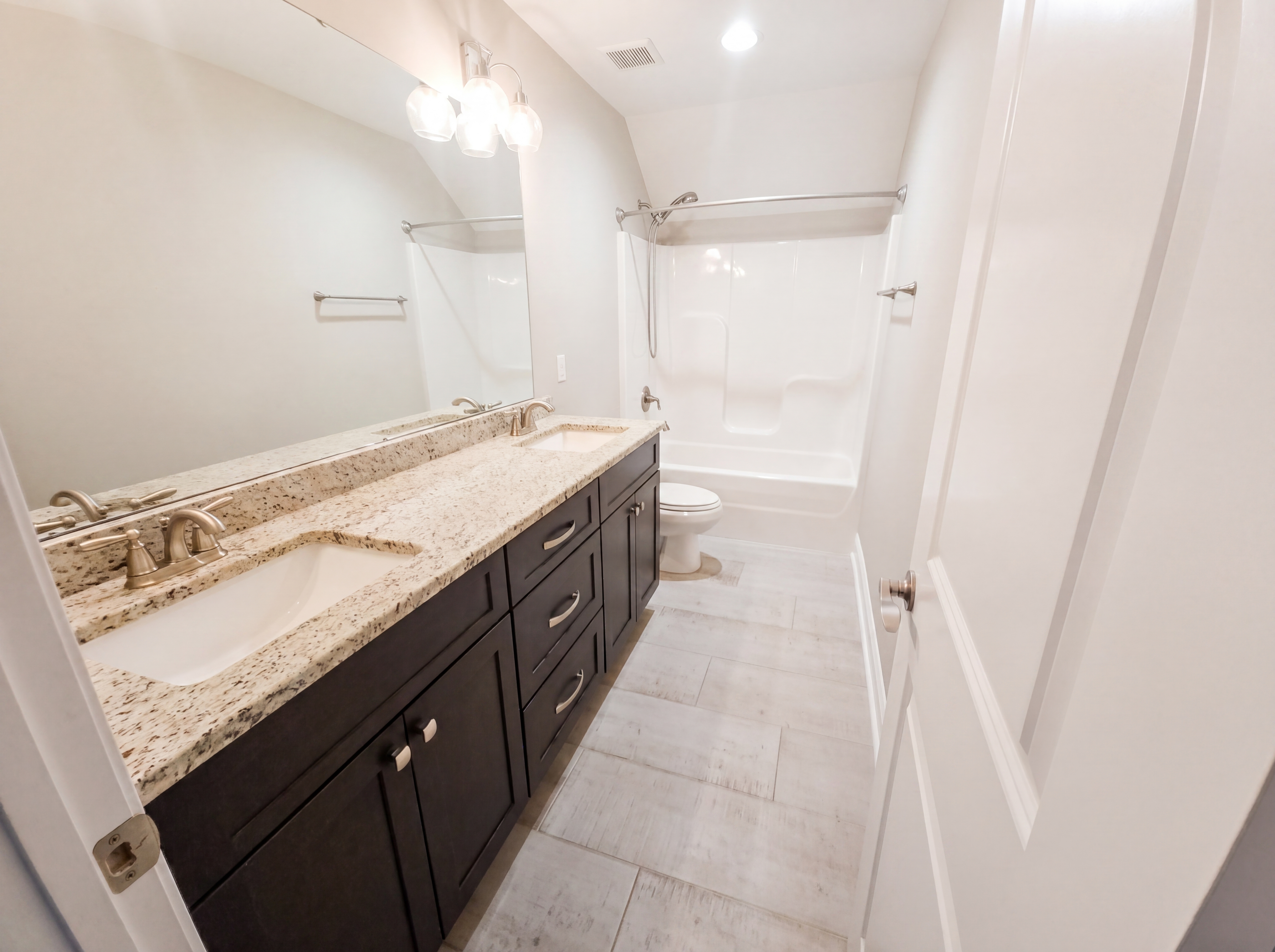 Photo 18 of 26 of 100 Priya Ct, Guyton, GA