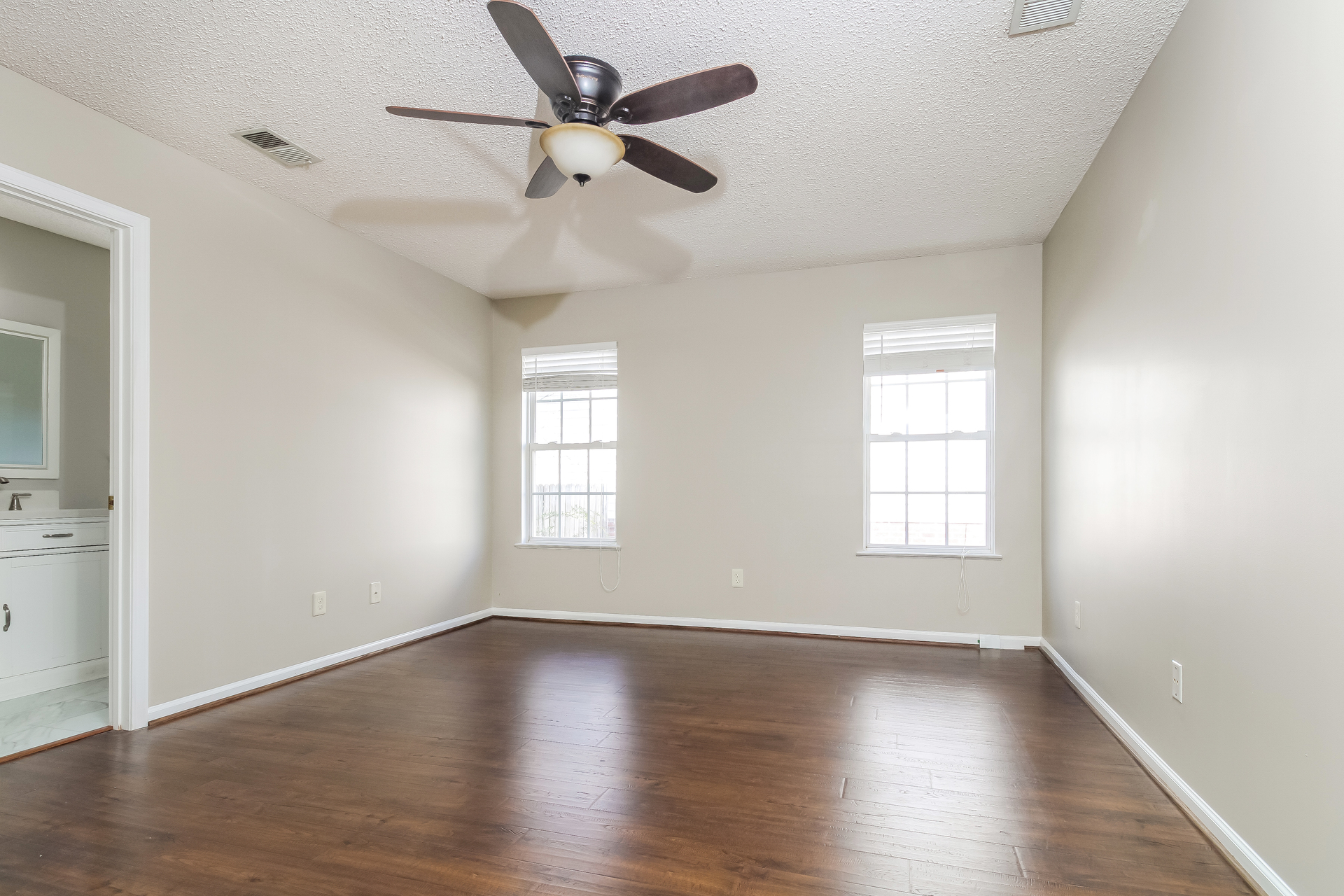 Photo 4 of 19 of 2753 Winterbrook Dr, Florence, SC