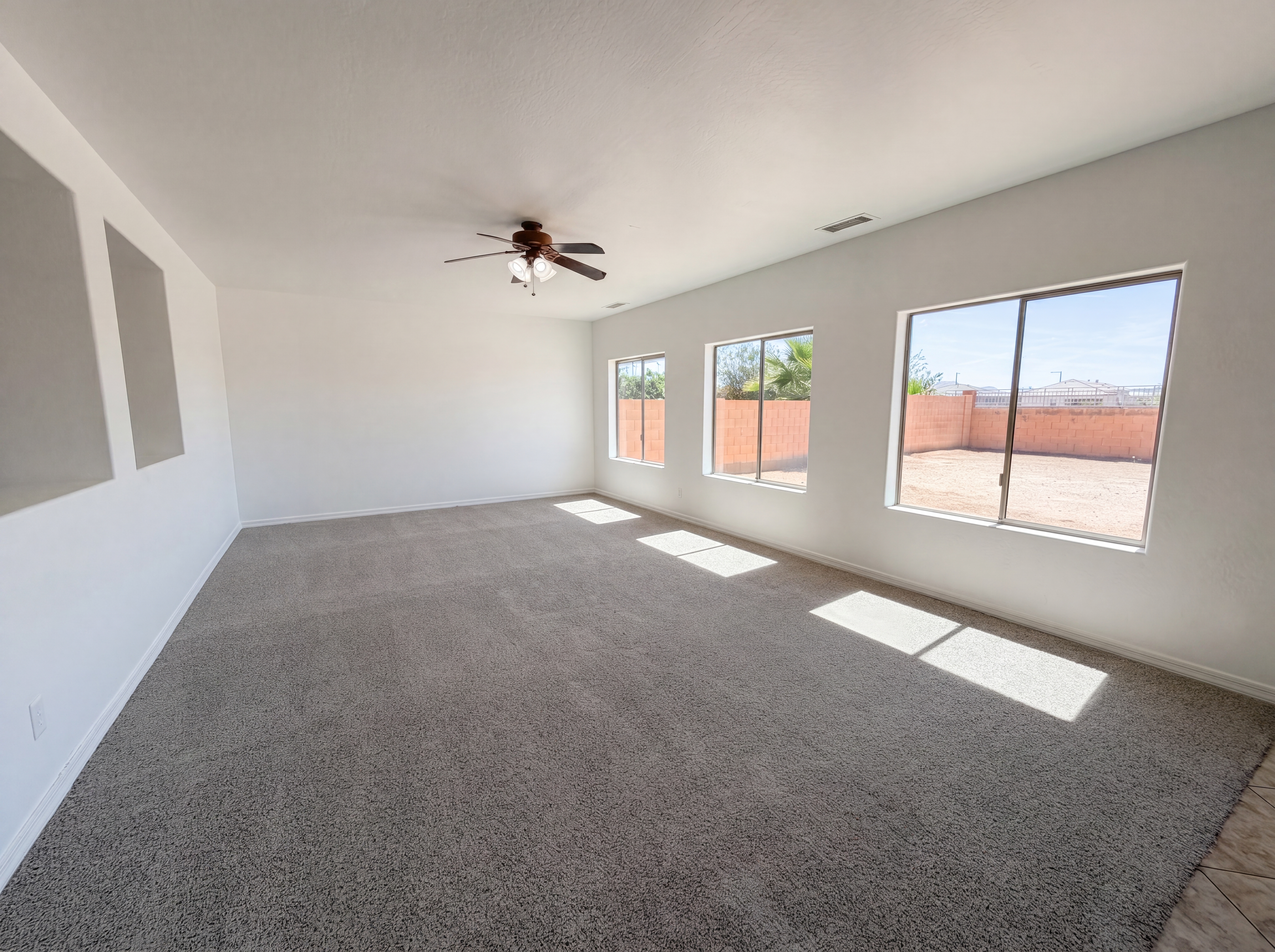 Photo 8 of 41 of 3269 N 301st Dr, Buckeye, AZ