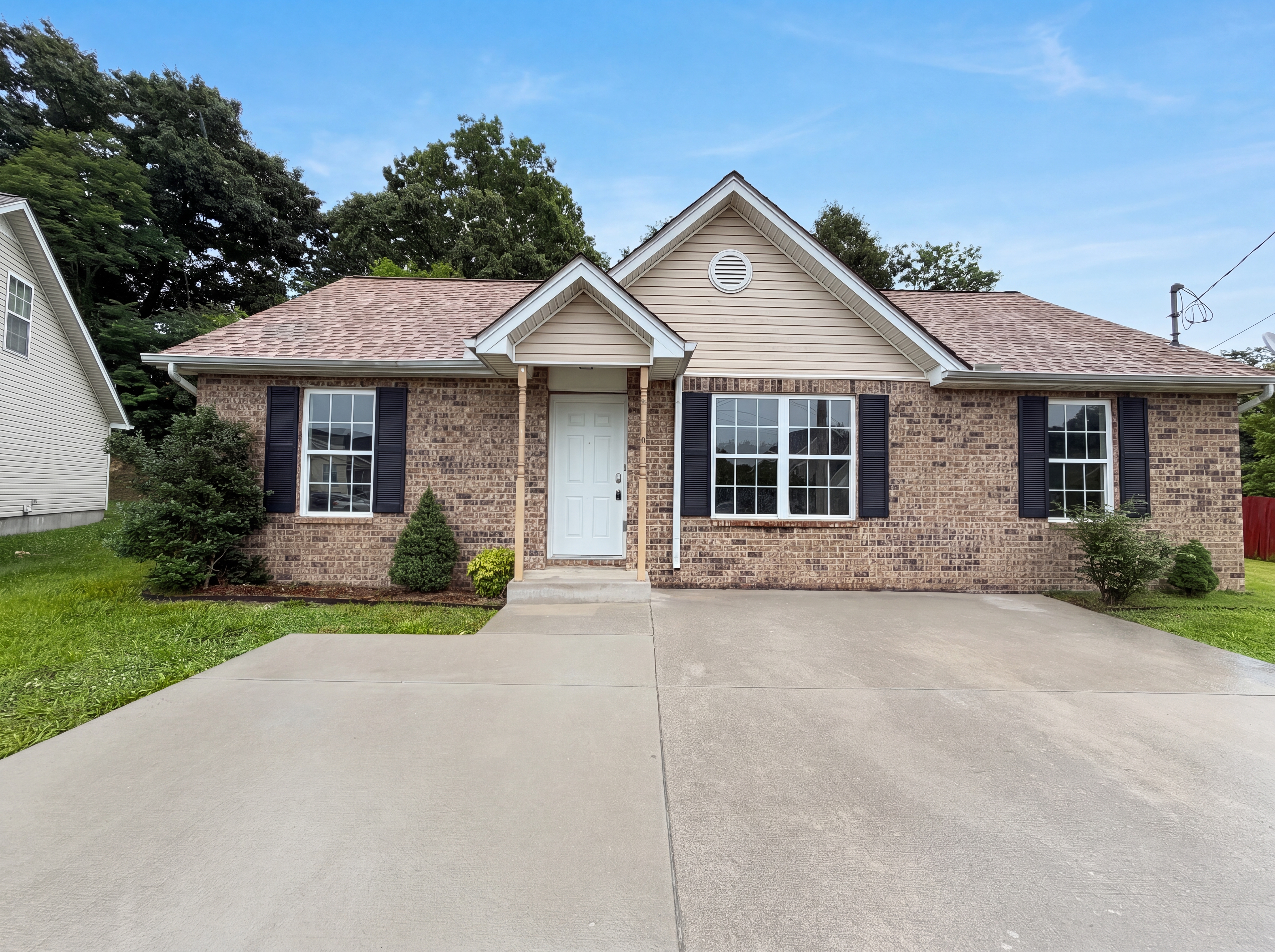 Photo 18 of 21 of 1125 Sima Shabat Ct, La Vergne, TN
