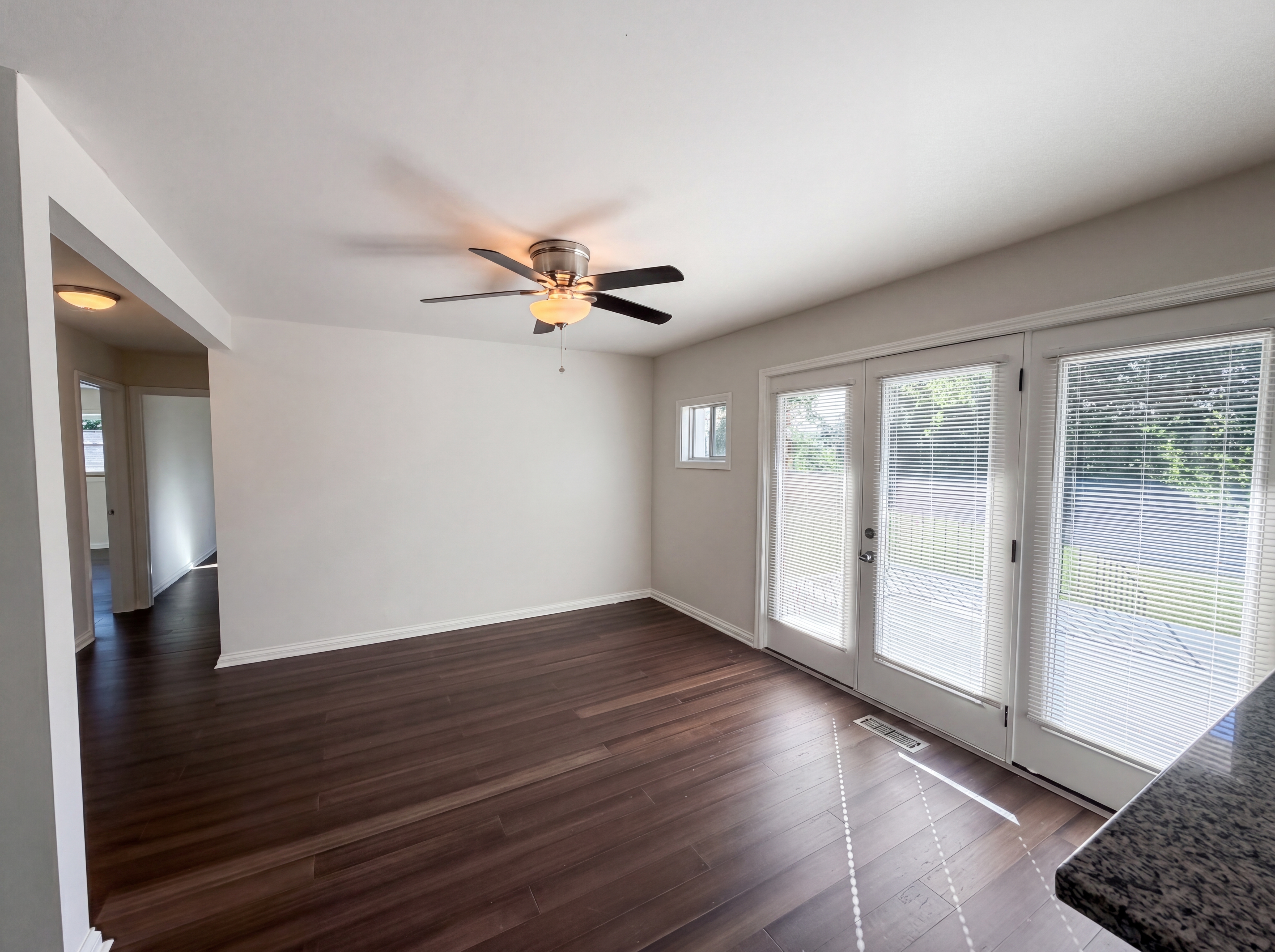 Photo 11 of 29 of 1204 Britton Dr, Knoxville, TN