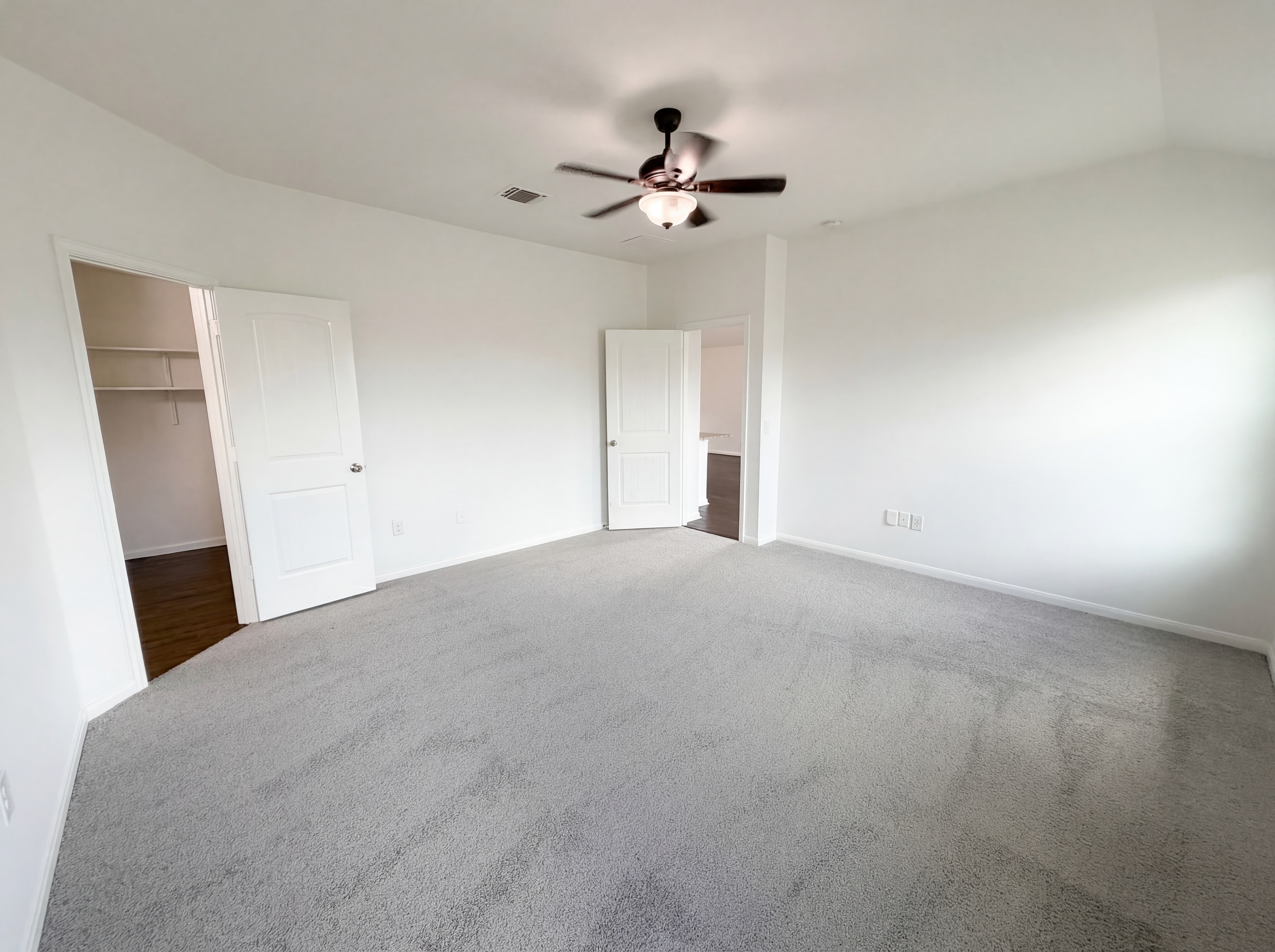 Photo 19 of 23 of 201 Camellia Dr, Hutto, TX