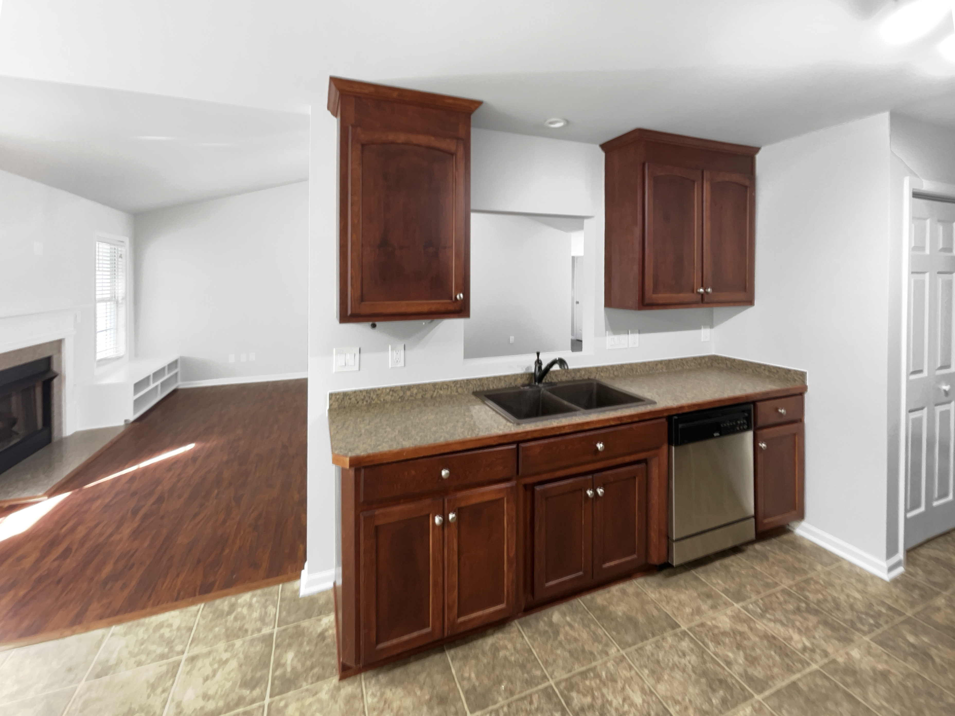 Photo 14 of 19 of 912 Carole Summey Dr, Dallas, NC