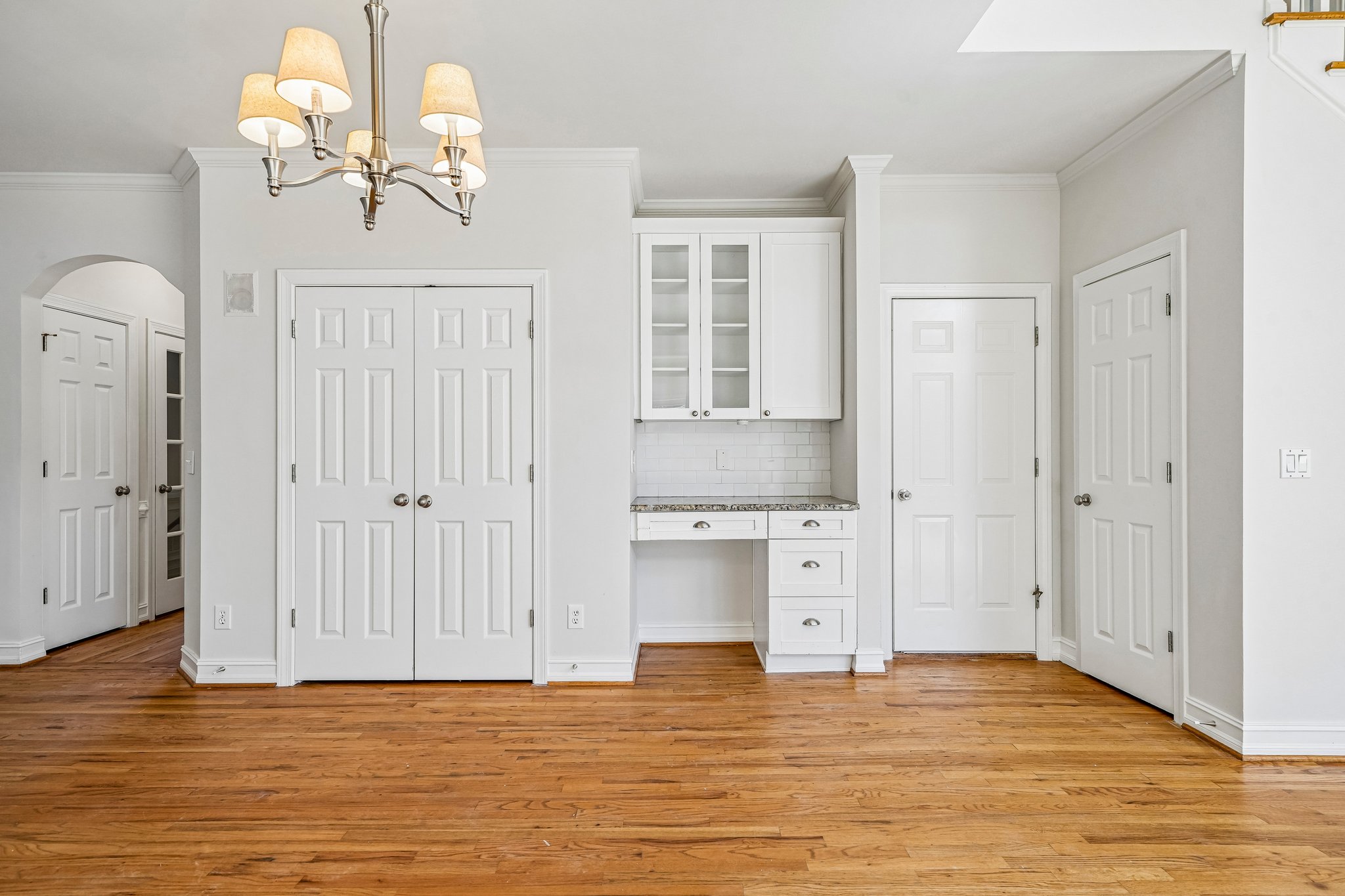 Photo 10 of 37 of 5156 Broadgreen Dr, Peachtree Corners, GA