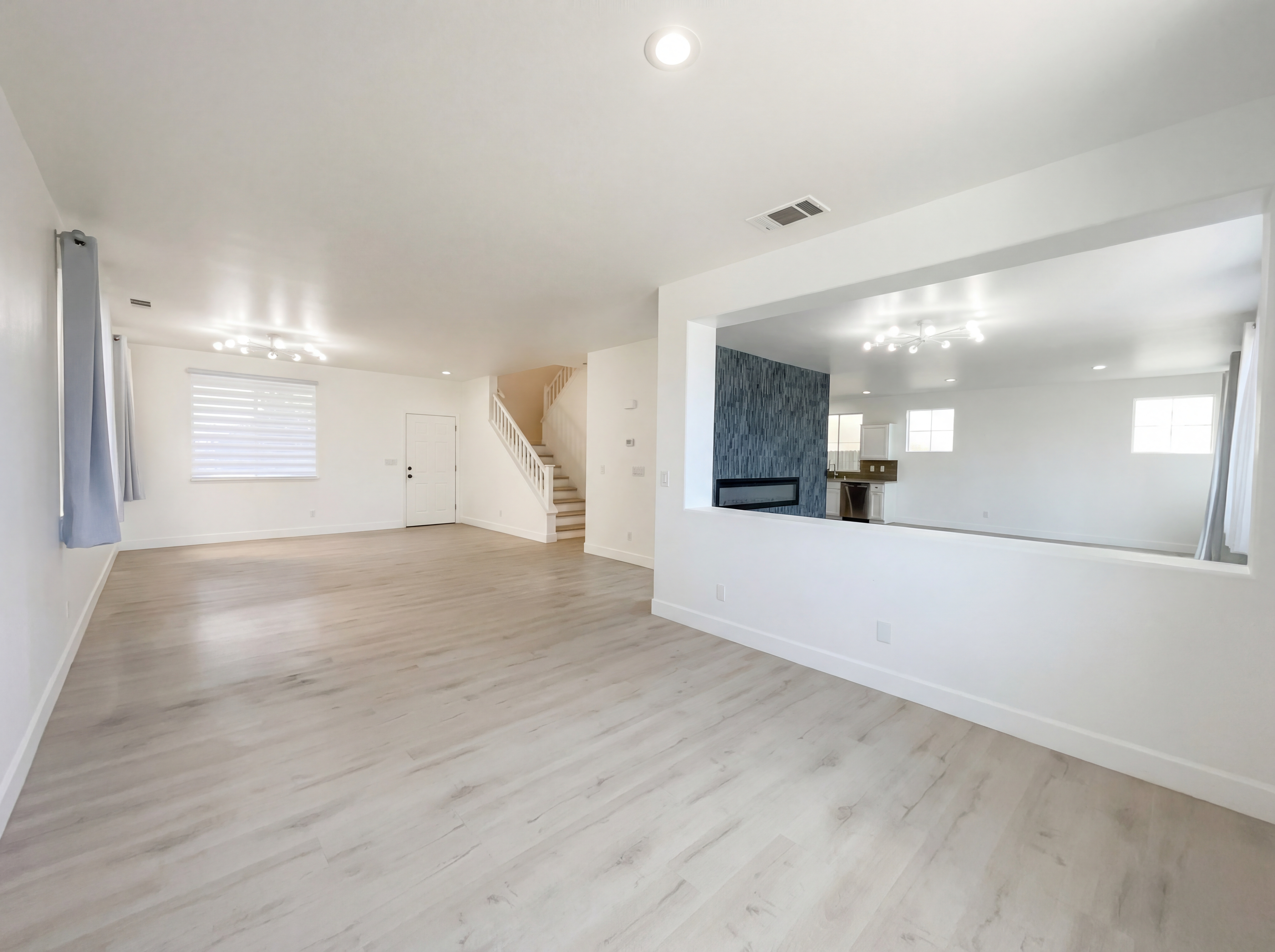 Photo 14 of 64 of 2724 Bertolani Cir, Elk Grove, CA