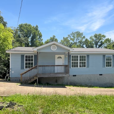 Property photo 1 of 1886 Greenwood Rd