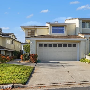 Property photo 1 of 5272 Pebble Glen Dr