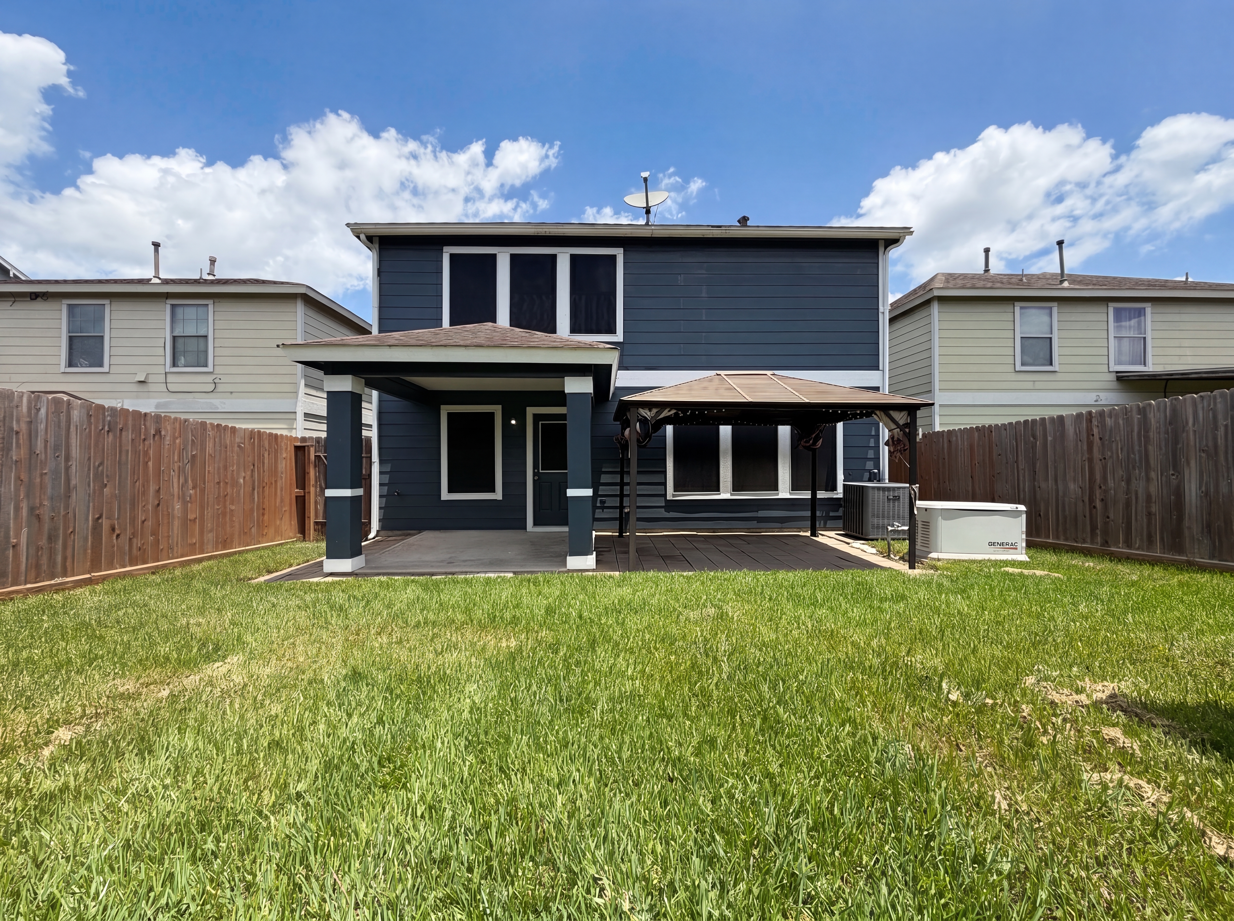 Photo 5 of 20 of 2646 Skyview Trace Ct, Houston, TX