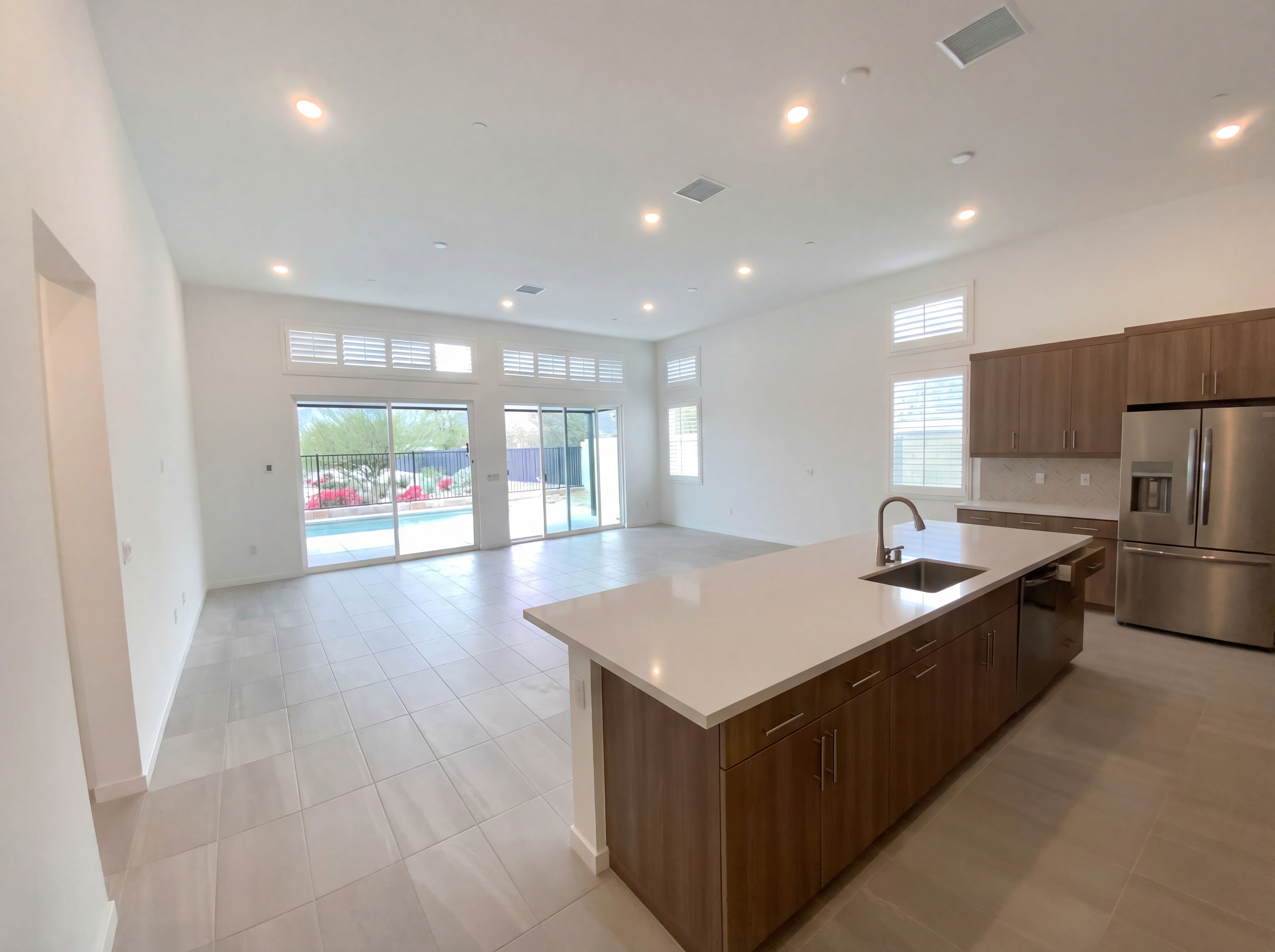 Photo 6 of 20 of 103 Mustang Ln, Palm Springs, CA