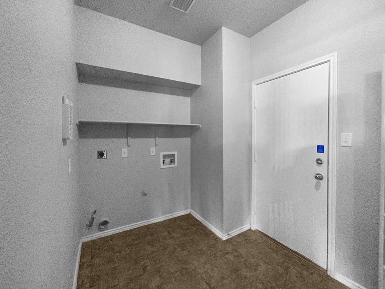 Photo 7 of 18 - 17309 Orwell Ln, Round Rock, TX 78664