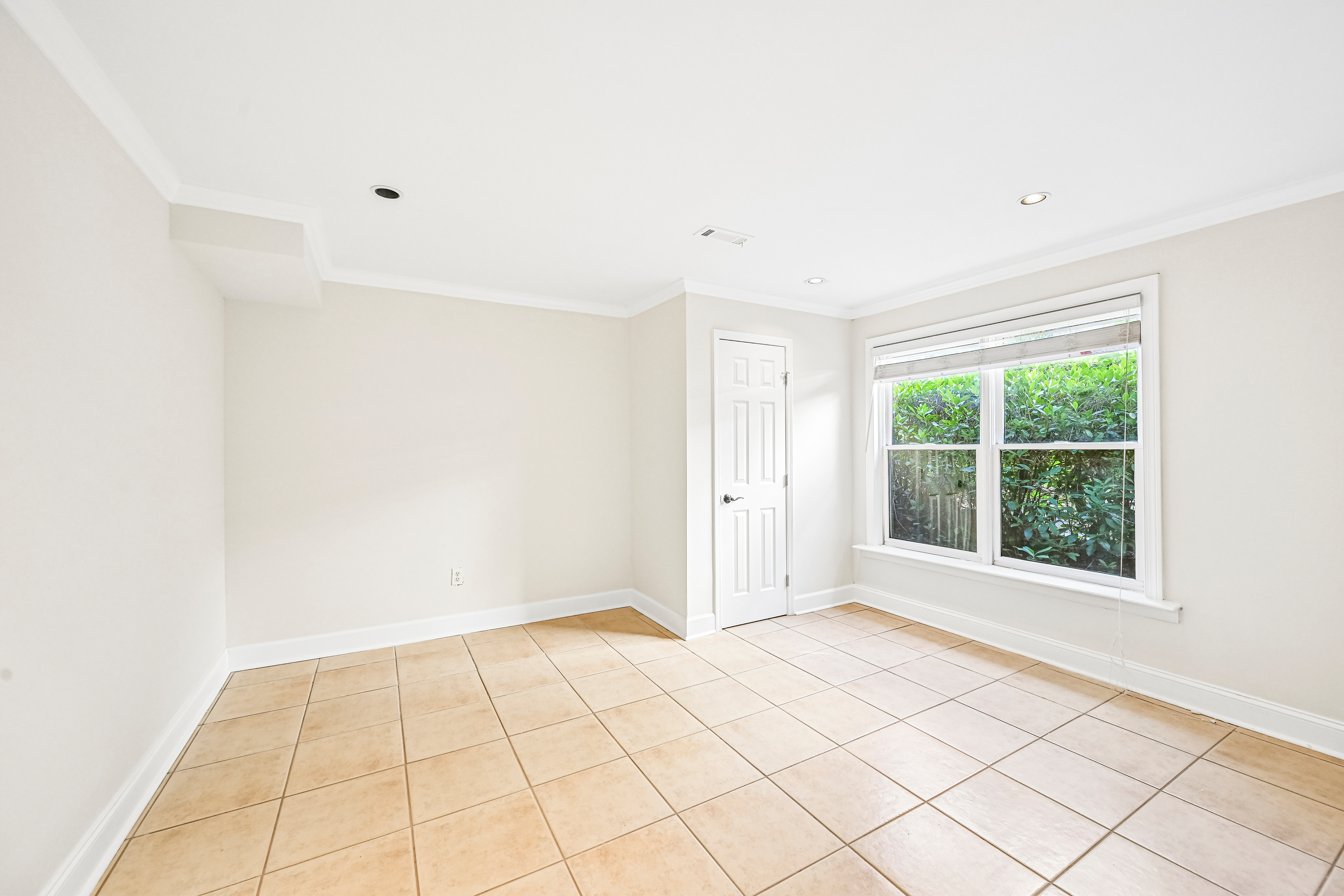 Photo 39 of 59 of 3250 Camellia Ln, Suwanee, GA