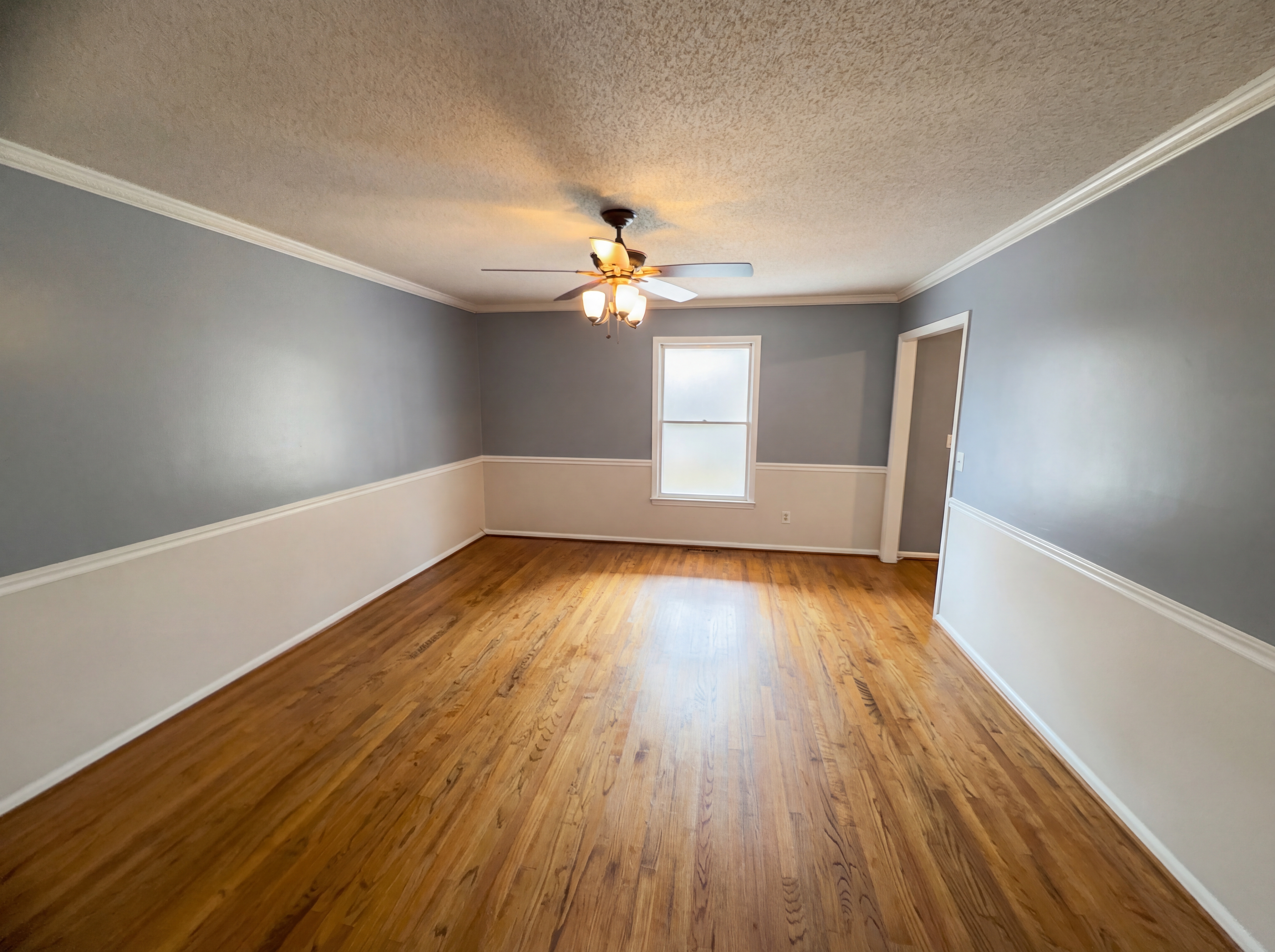 Photo 7 of 22 of 3029 Southampton Cir, Gastonia, NC