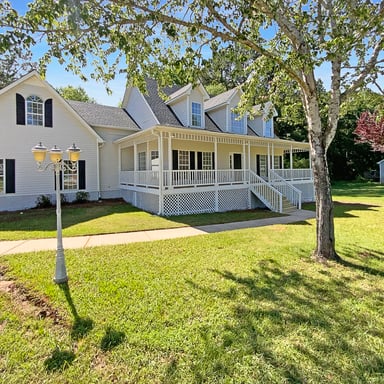 Property photo 1 of 132 Lynnview Ct