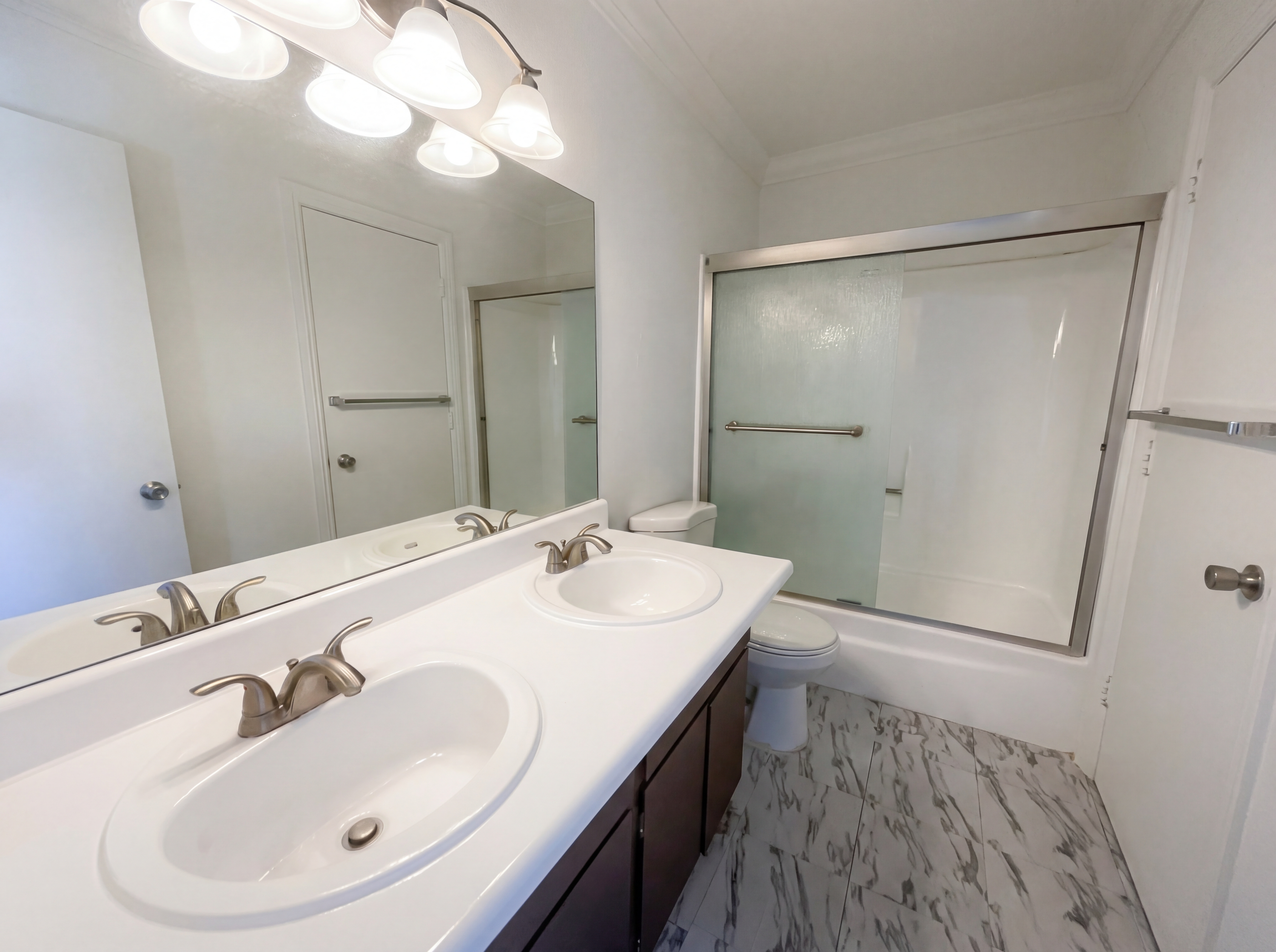 Photo 7 of 23 of 5097 Village Dr, Las Vegas, NV