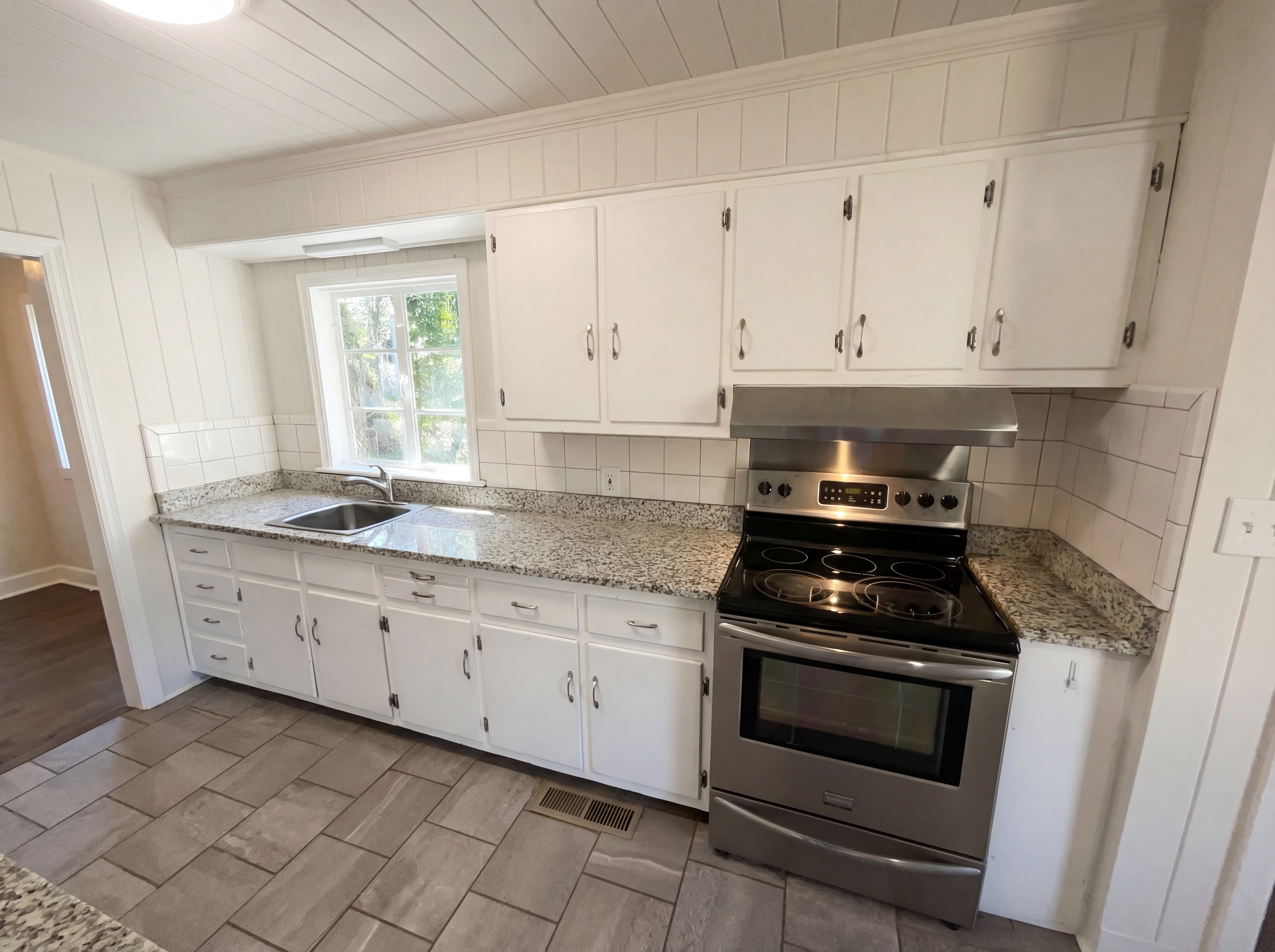 Photo 10 of 20 of 310 Terrace St, Griffin, GA