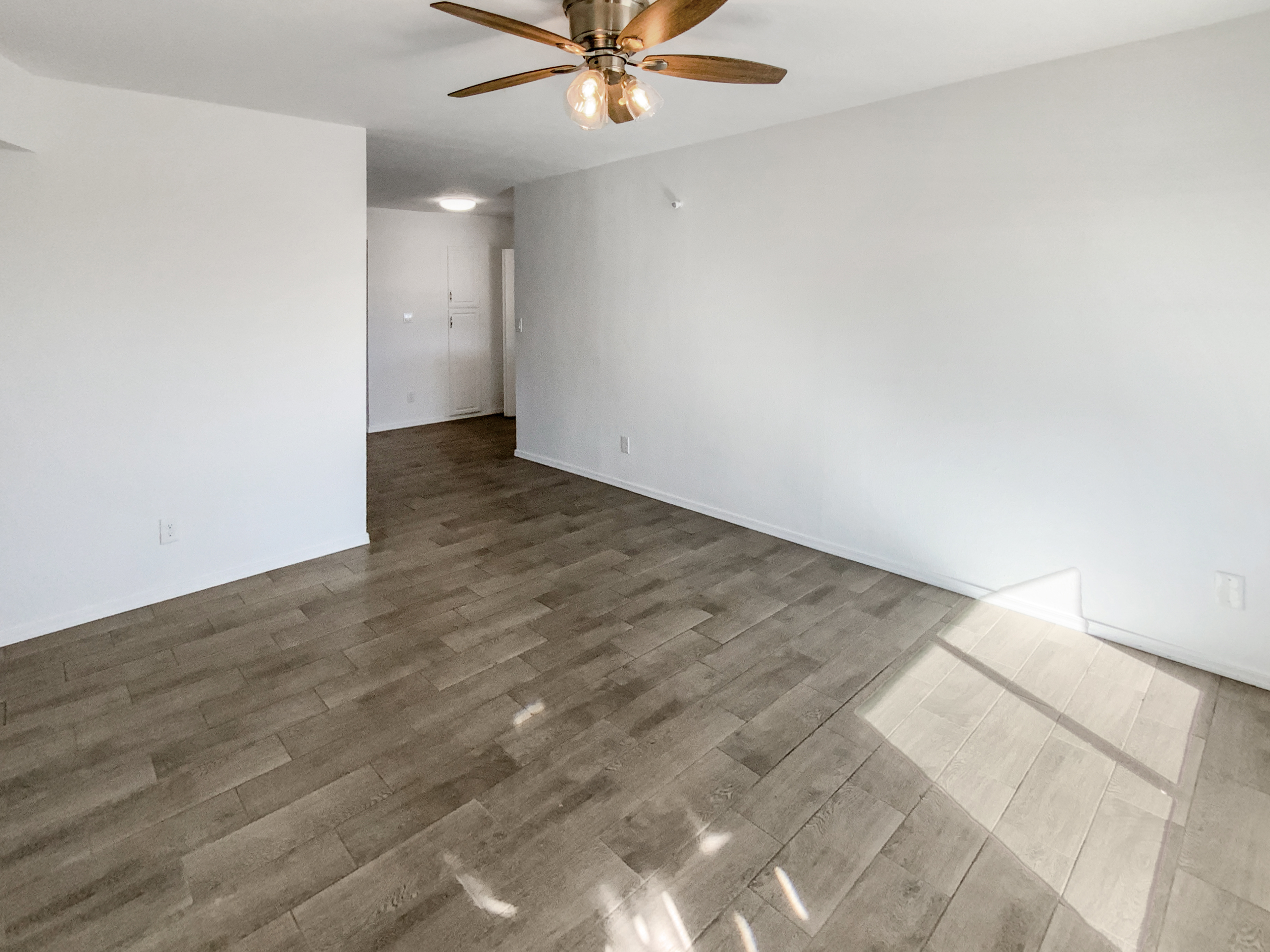 Photo 8 of 25 of 9206 W Mescal St, Peoria, AZ