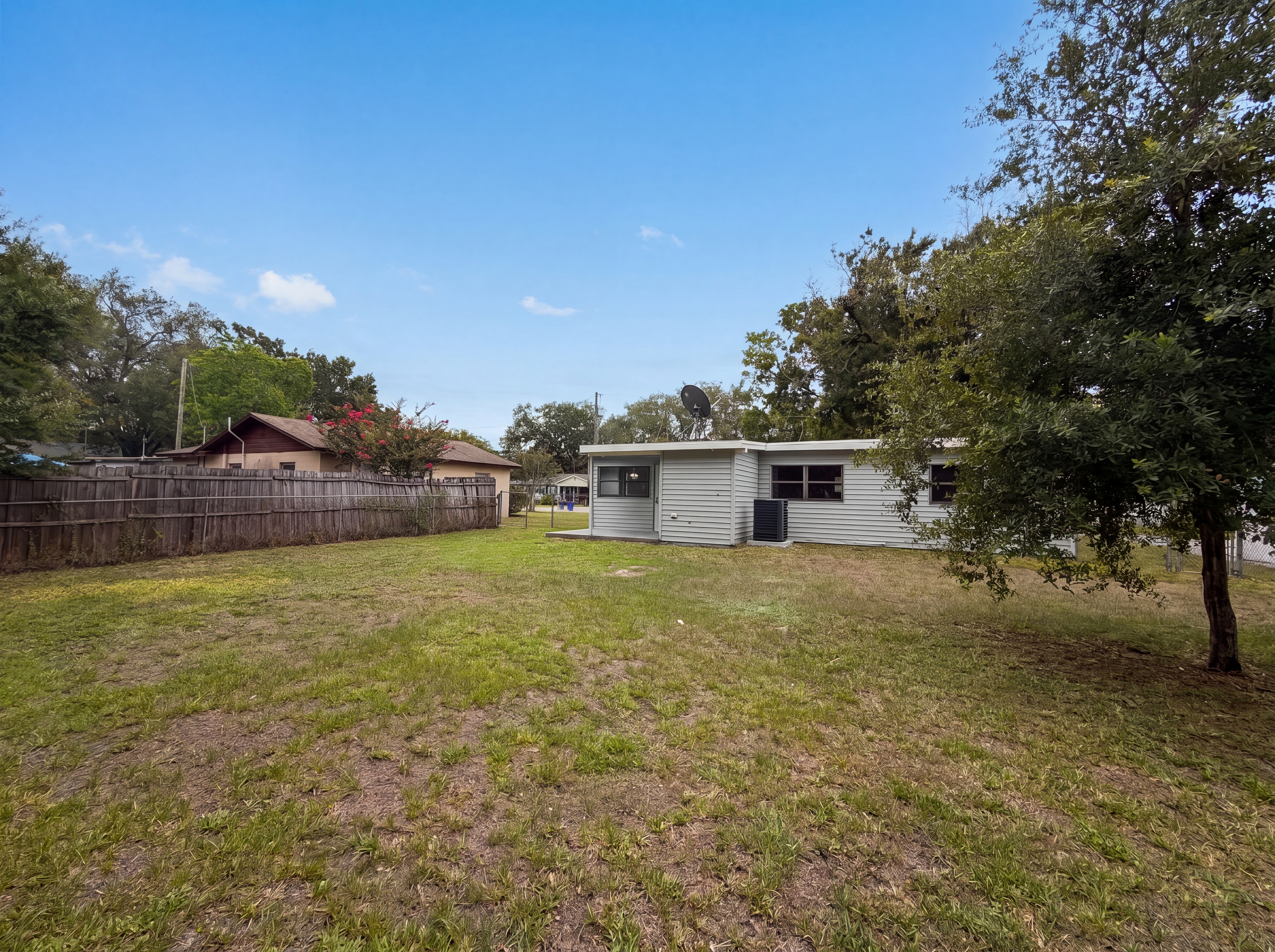 Photo 18 of 19 of 917 Golden Rule Ct N, Lakeland, FL