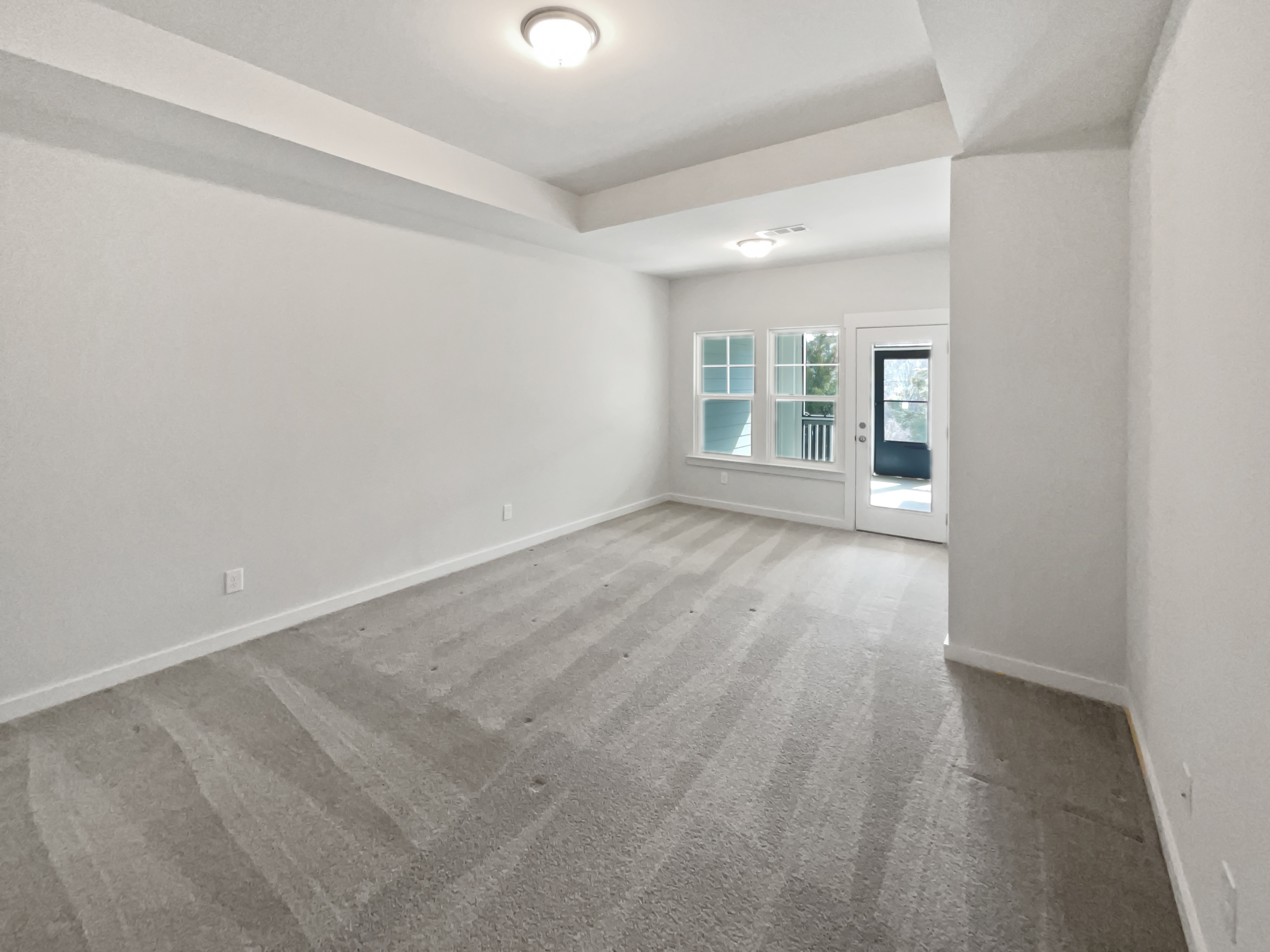 Photo 13 of 22 of 2976 Rambler Dr, Loganville, GA