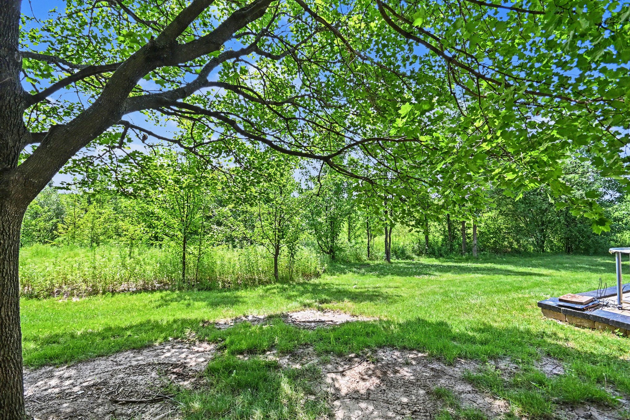 Photo 15 of 17 of 2734 Preston Ct, Aurora, IL