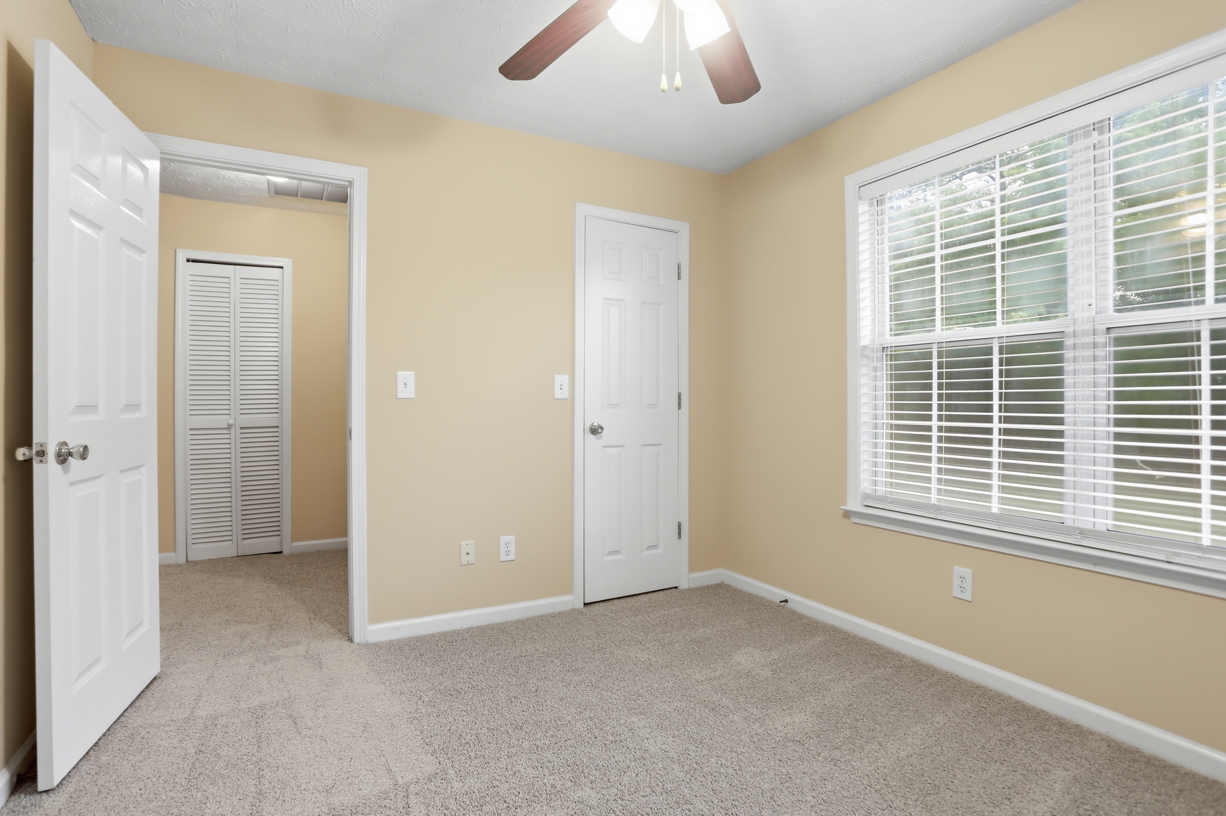 Photo 20 of 40 of 237 Kensington Trce, Stockbridge, GA