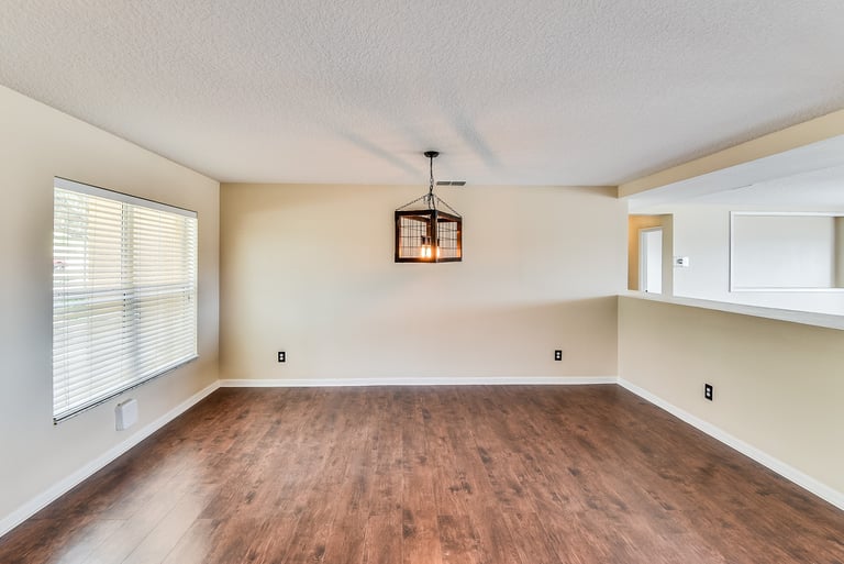 Photo 7 of 27 - 1519 Pier St, Clermont, FL 34711