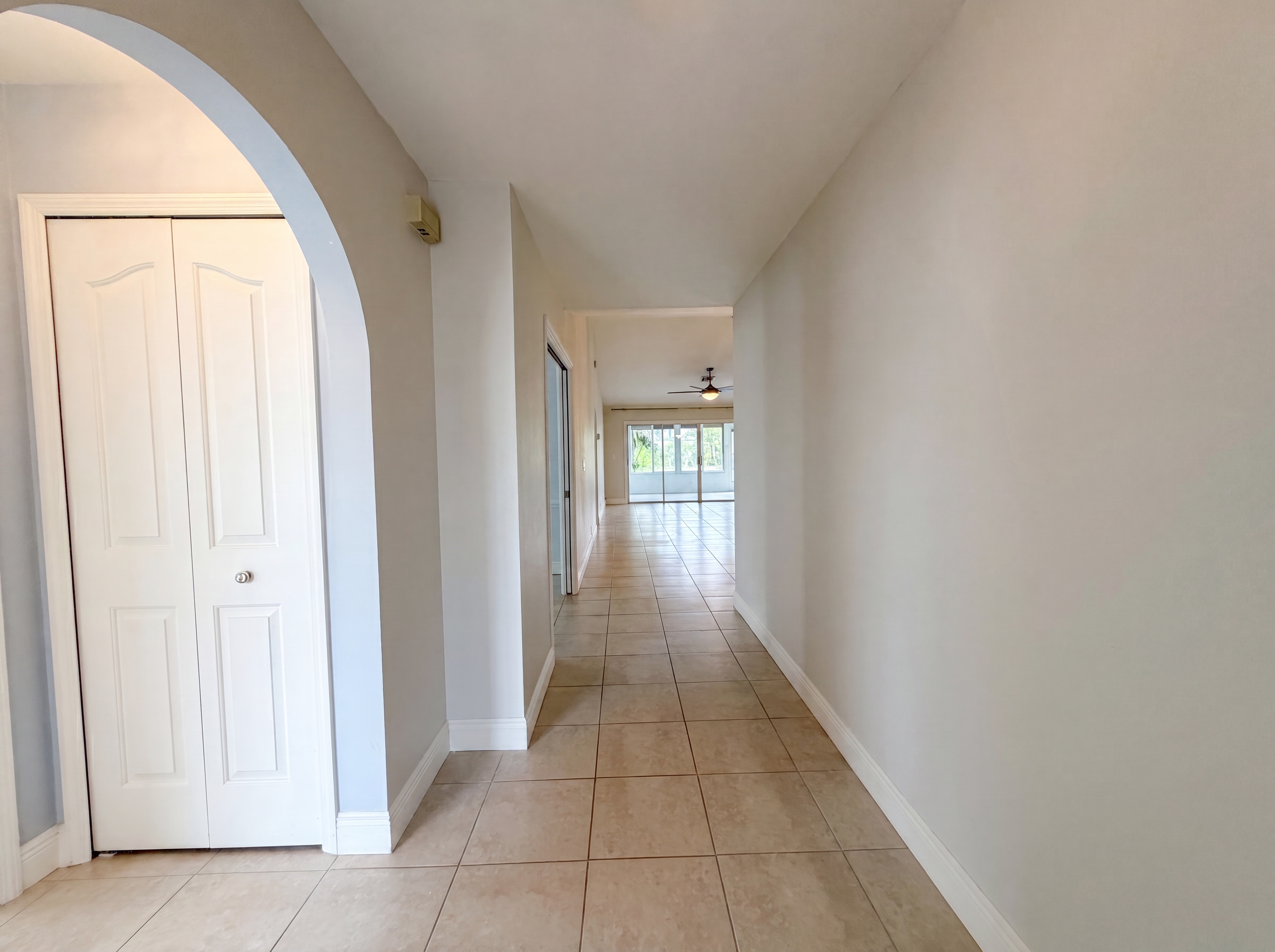 Photo 6 of 34 of 4816 61st Avenue Ter W, Bradenton, FL