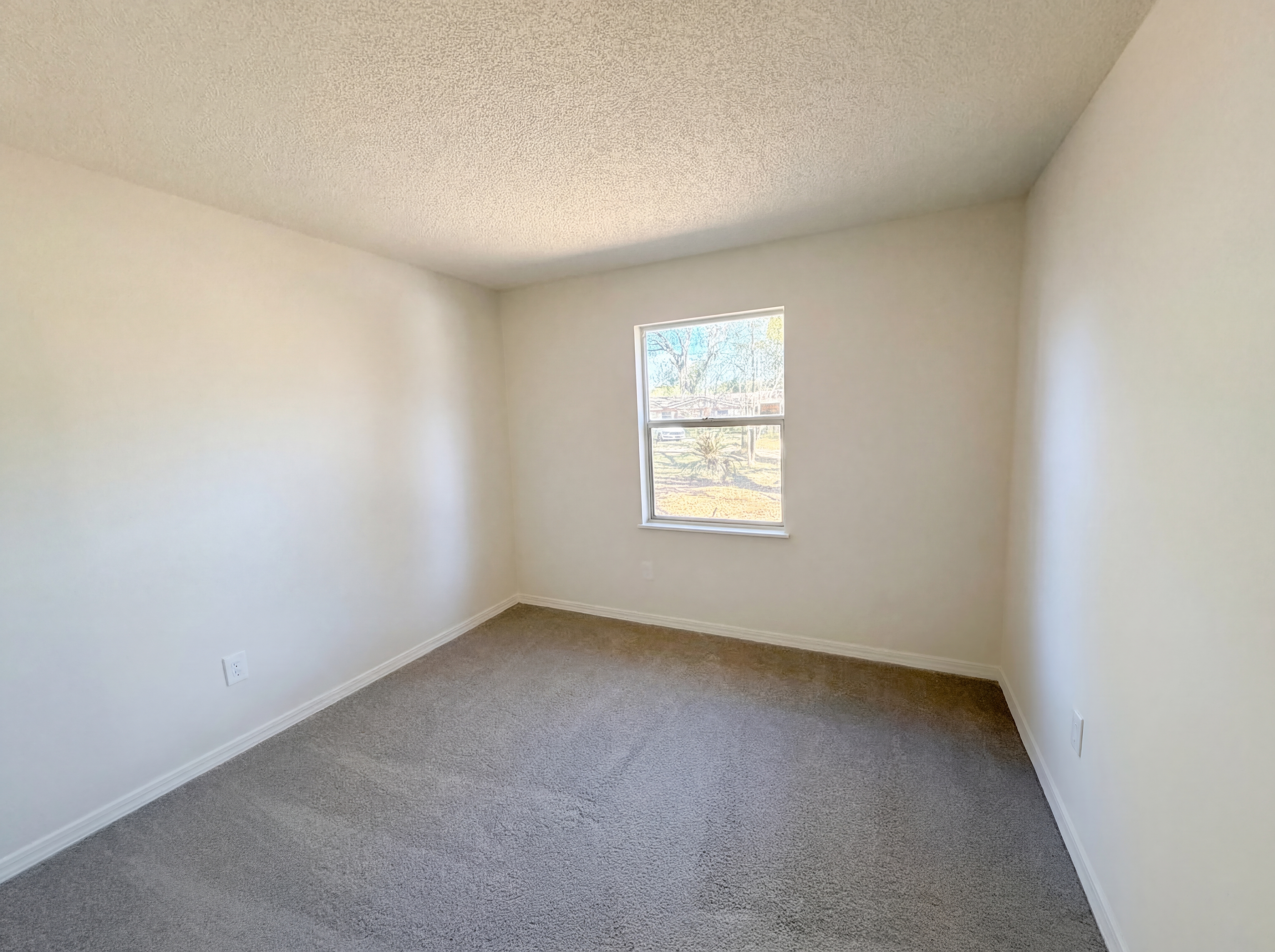 Photo 13 of 19 of 4240 Key Vega Ct, Jacksonville, FL