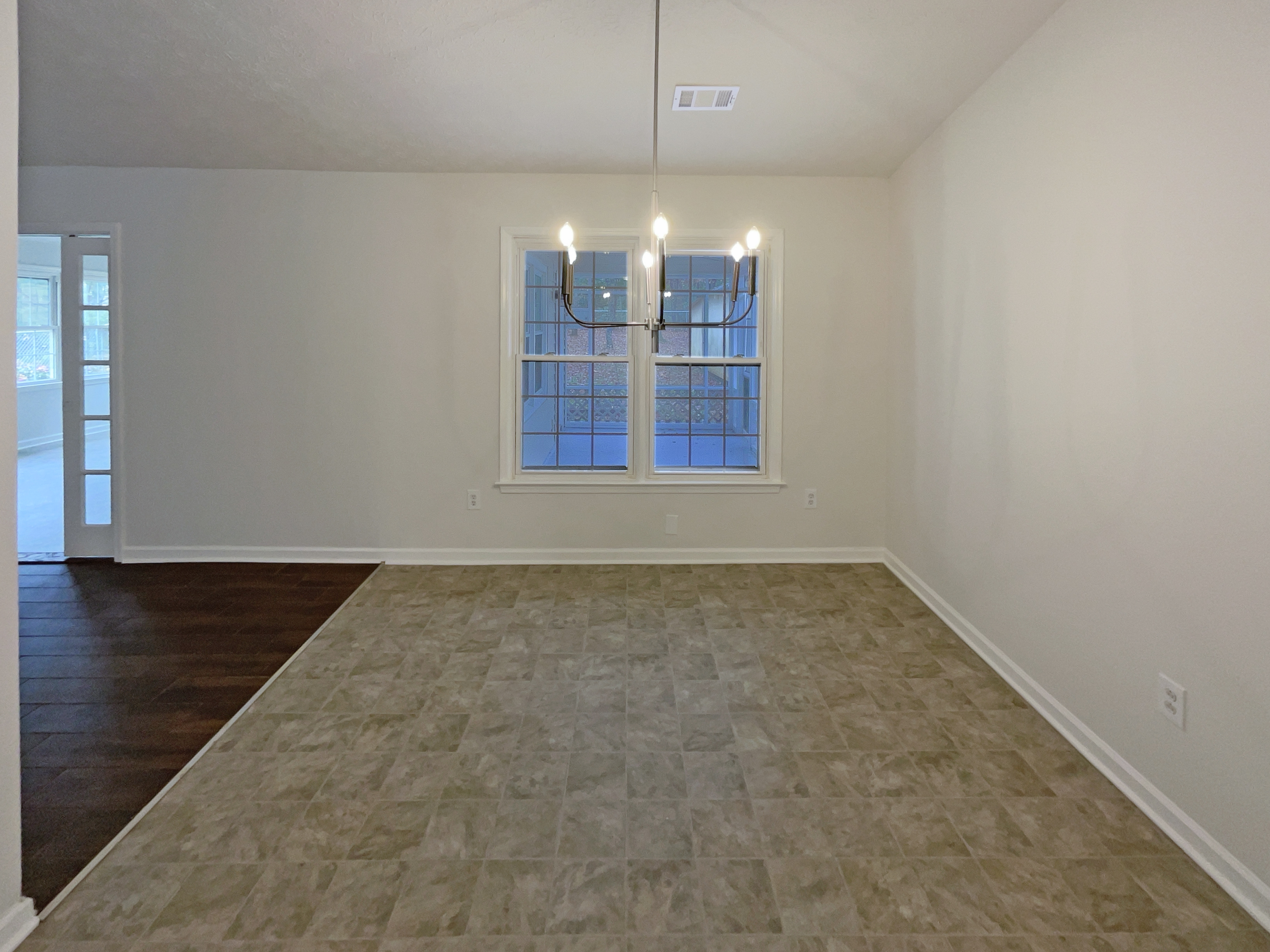 Photo 15 of 27 of 4134 Jodeco Rd, McDonough, GA